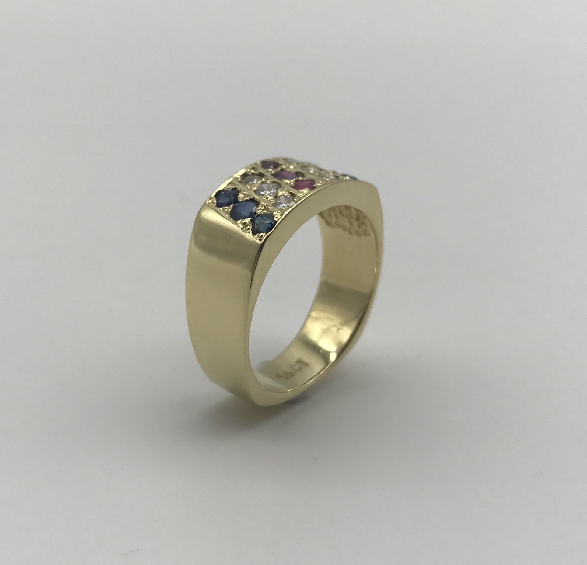Vintage 18ct Diamond Ruby Sapphire Ring