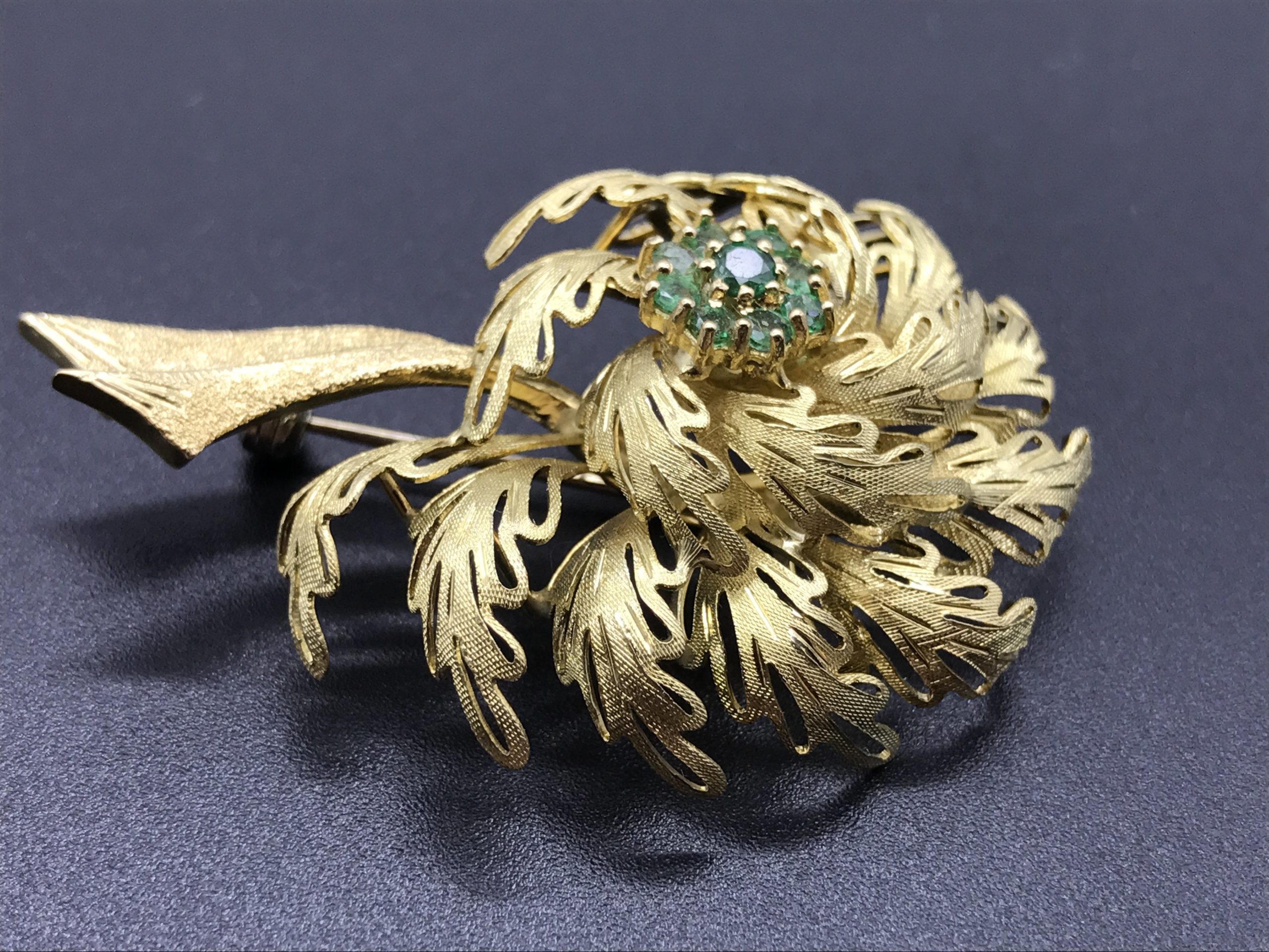 Unusual Vintage 18ct Gold & Emerald Brooch