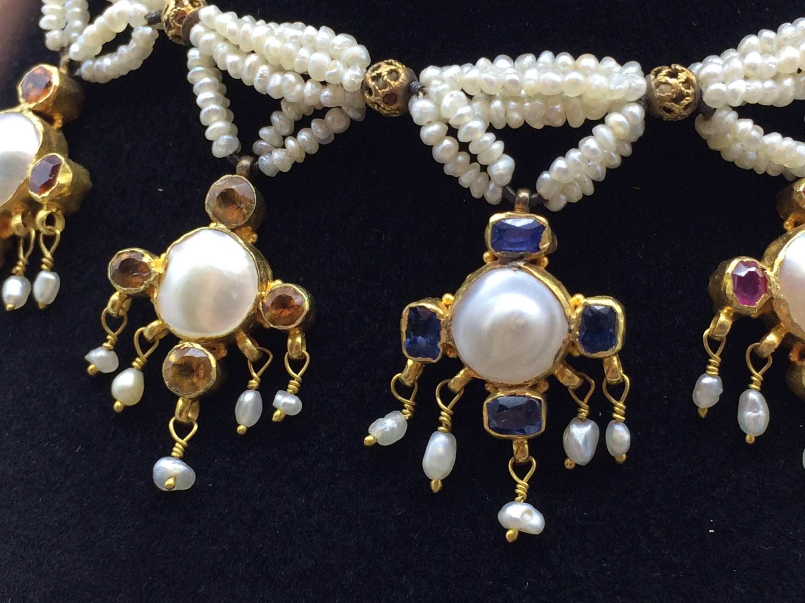 Stunning Antique 18ct Seed Pearl and Natural Stone Necklace