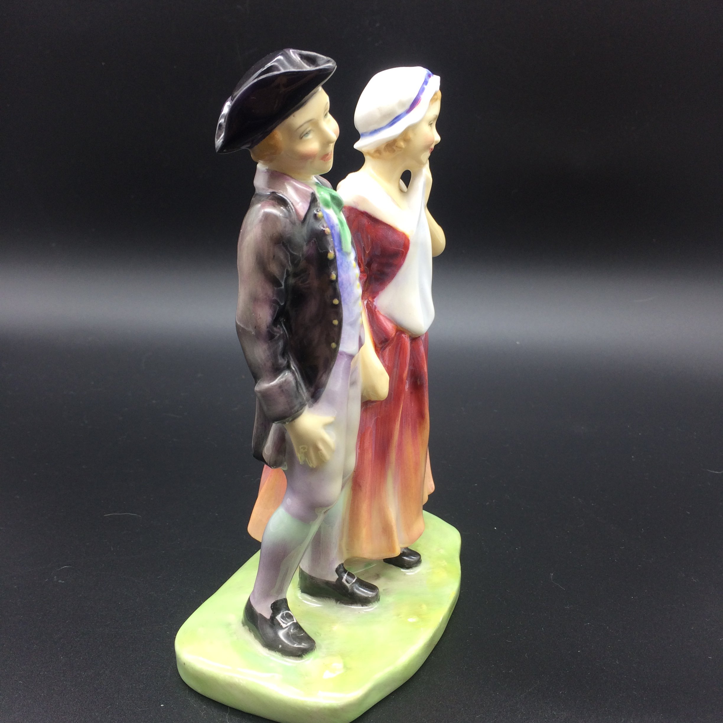 Early Royal Doulton ‘A Courting’ Figurine (HN2004)