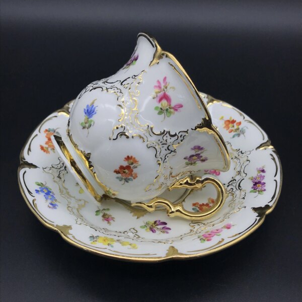 Meissen Porcelain Cabinet Tea Cup & Saucer