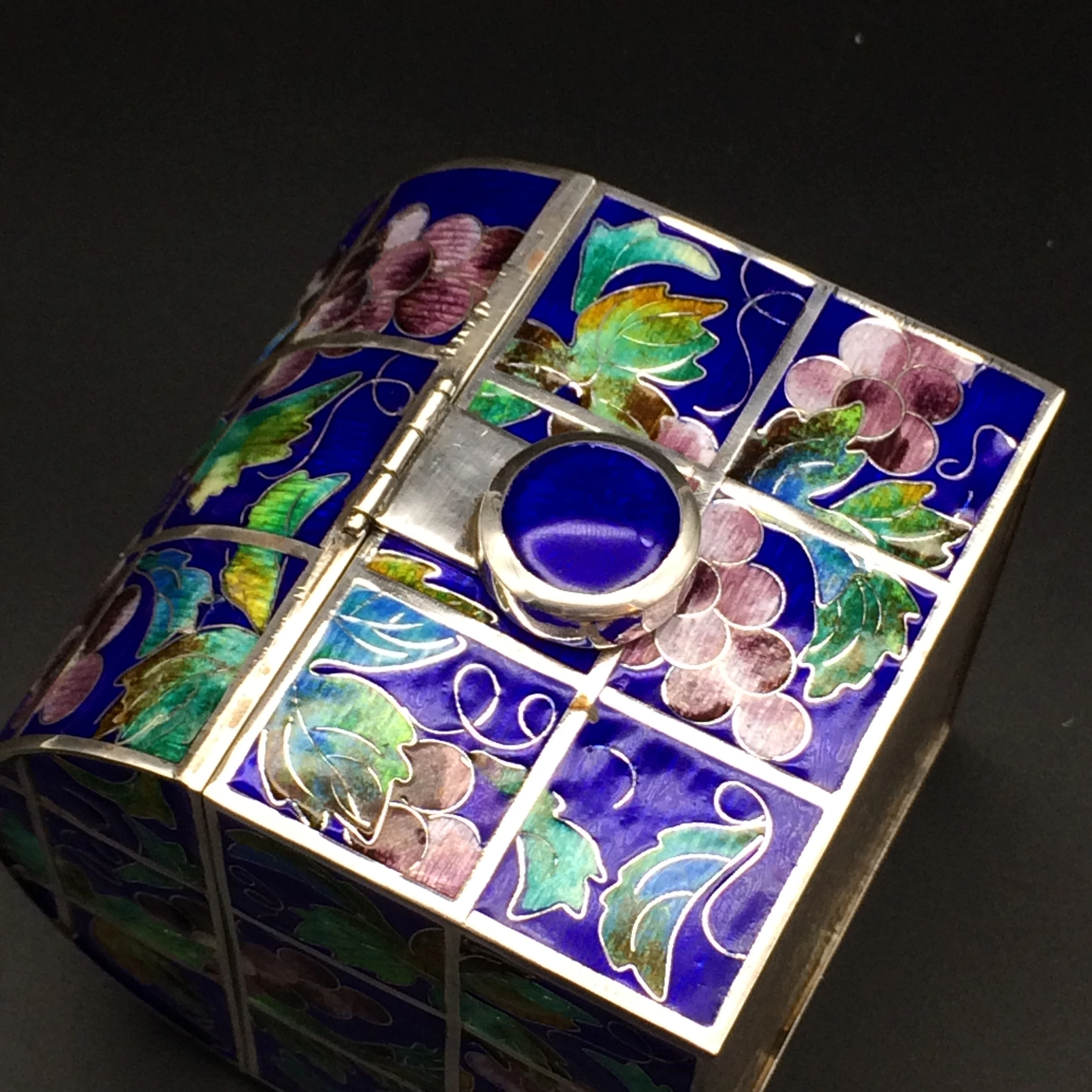 Exciting Korean Solid Silver Enamel/Cloisonné Jewellery Box