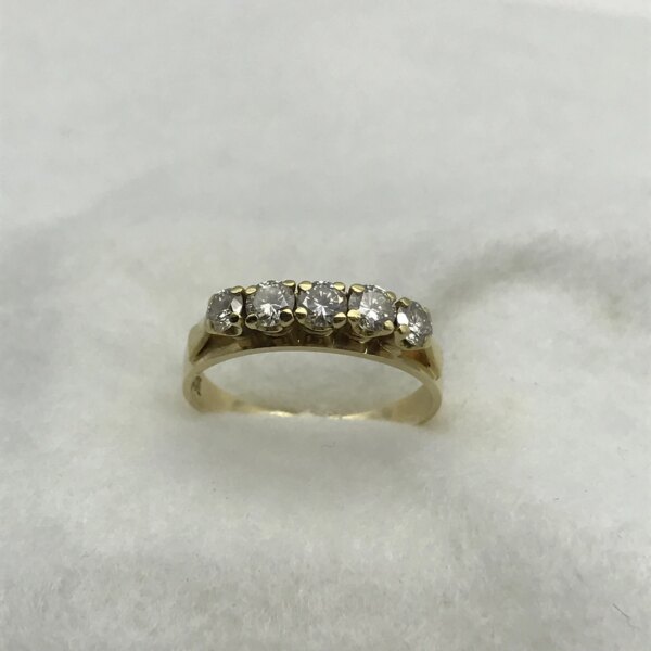 Classic 18ct Gold & Diamond Eternity Ring