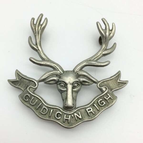 Boer War - Early ‘Seaforth Highlanders’ Cap Badge (3 x Lugs)