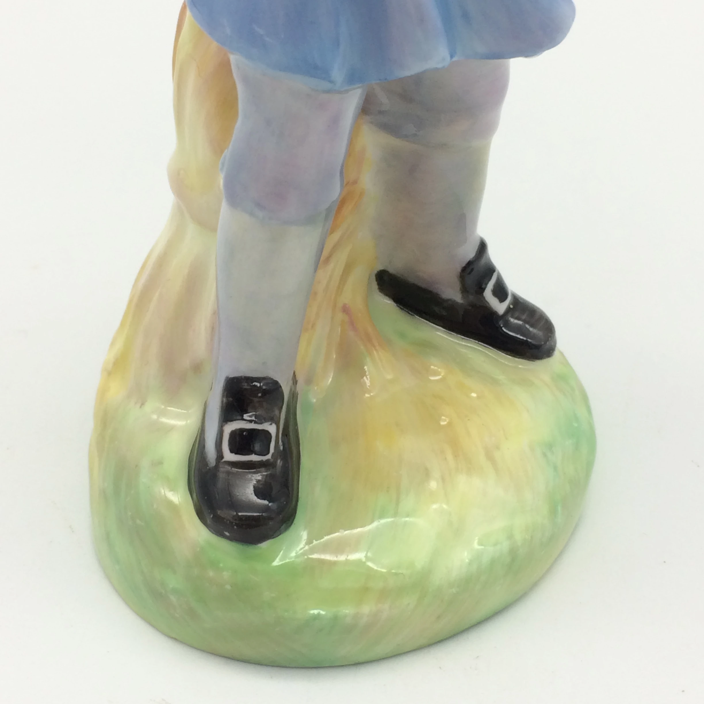 Royal Doulton ‘Little Boy Blue’ Figurine (HN 2062)