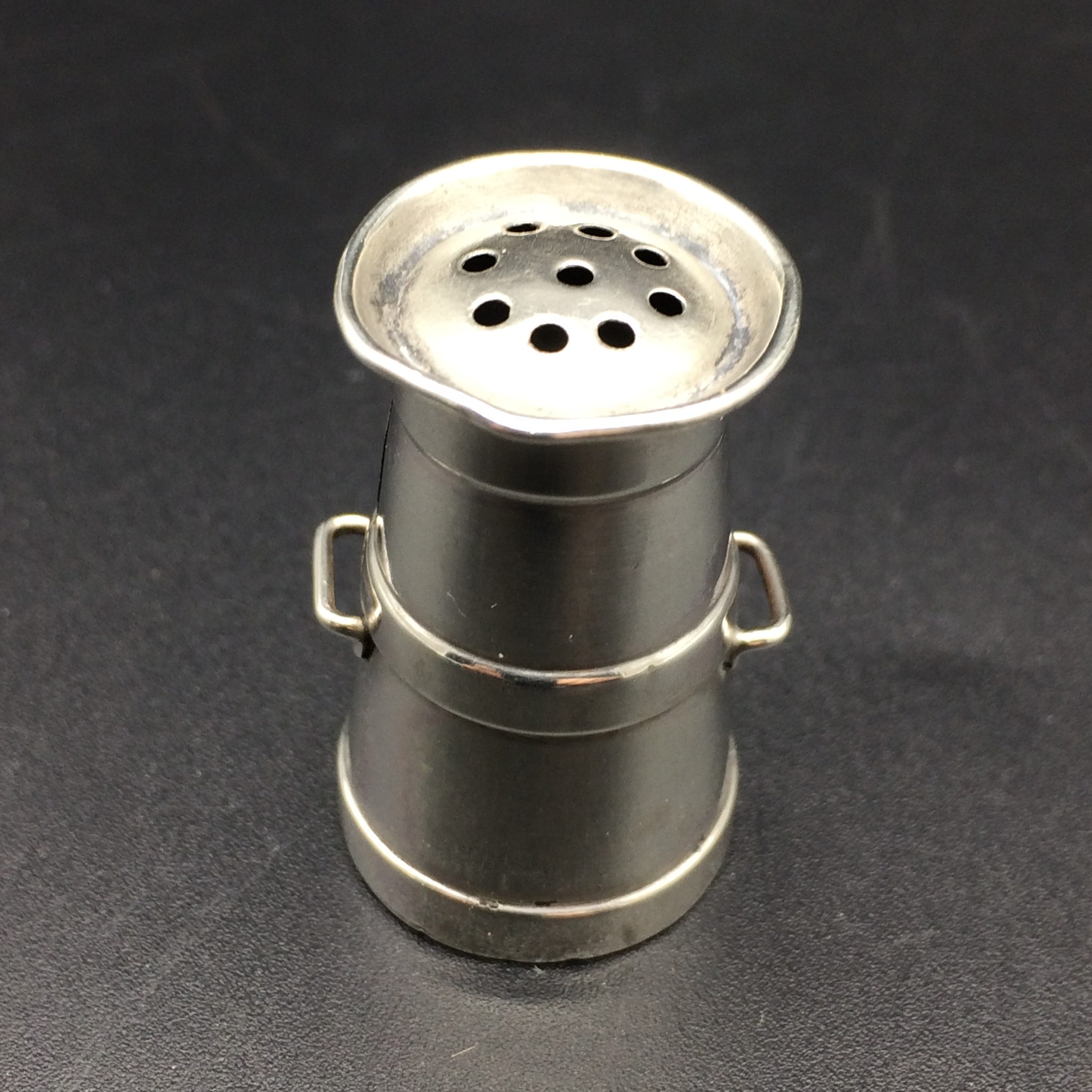 Antique Miniature Solid Silver Novelty ‘Pepperette’ (1904) - Image 4