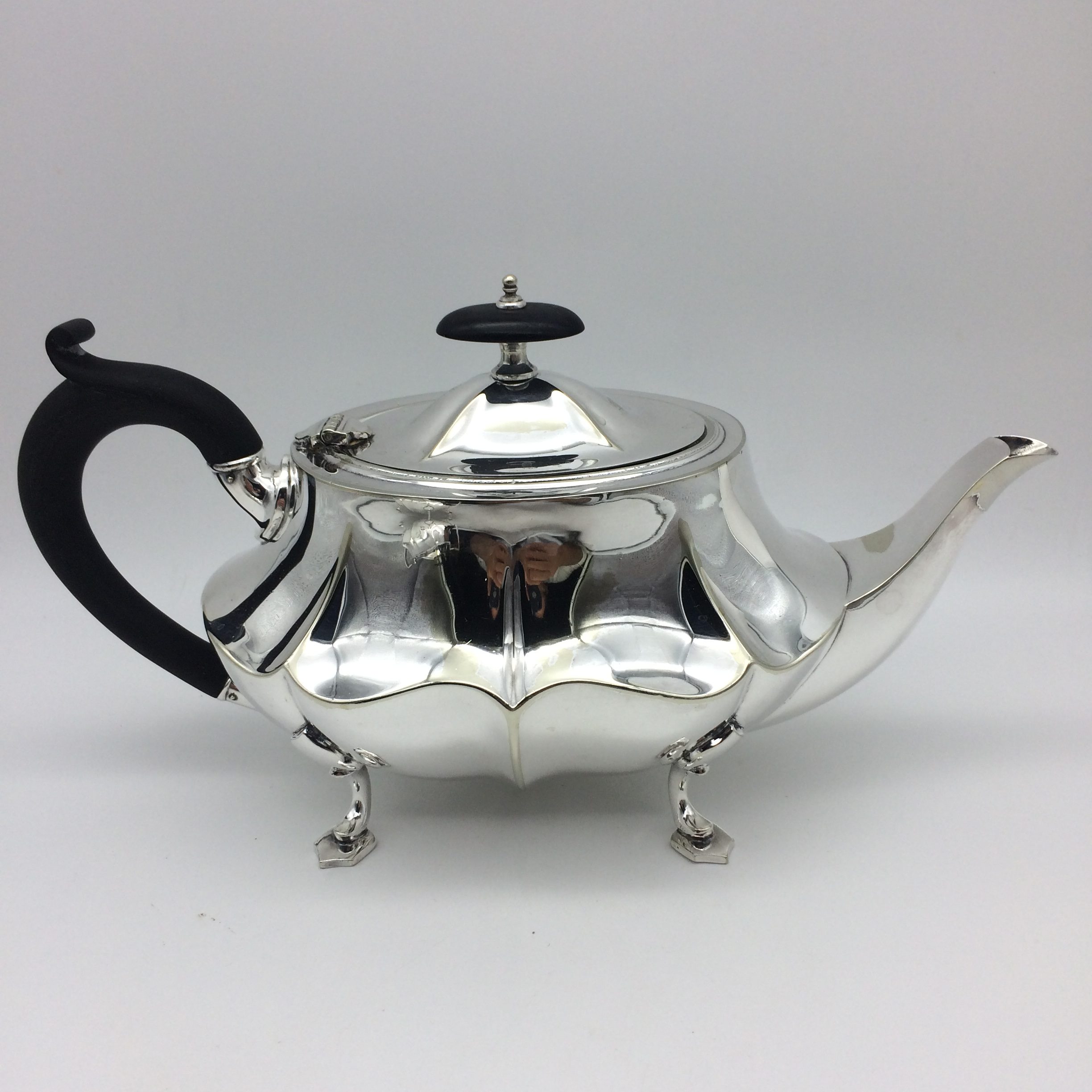 Beautiful Vintage Silver-Plated Tea Set (1920/30’s) - Image 5