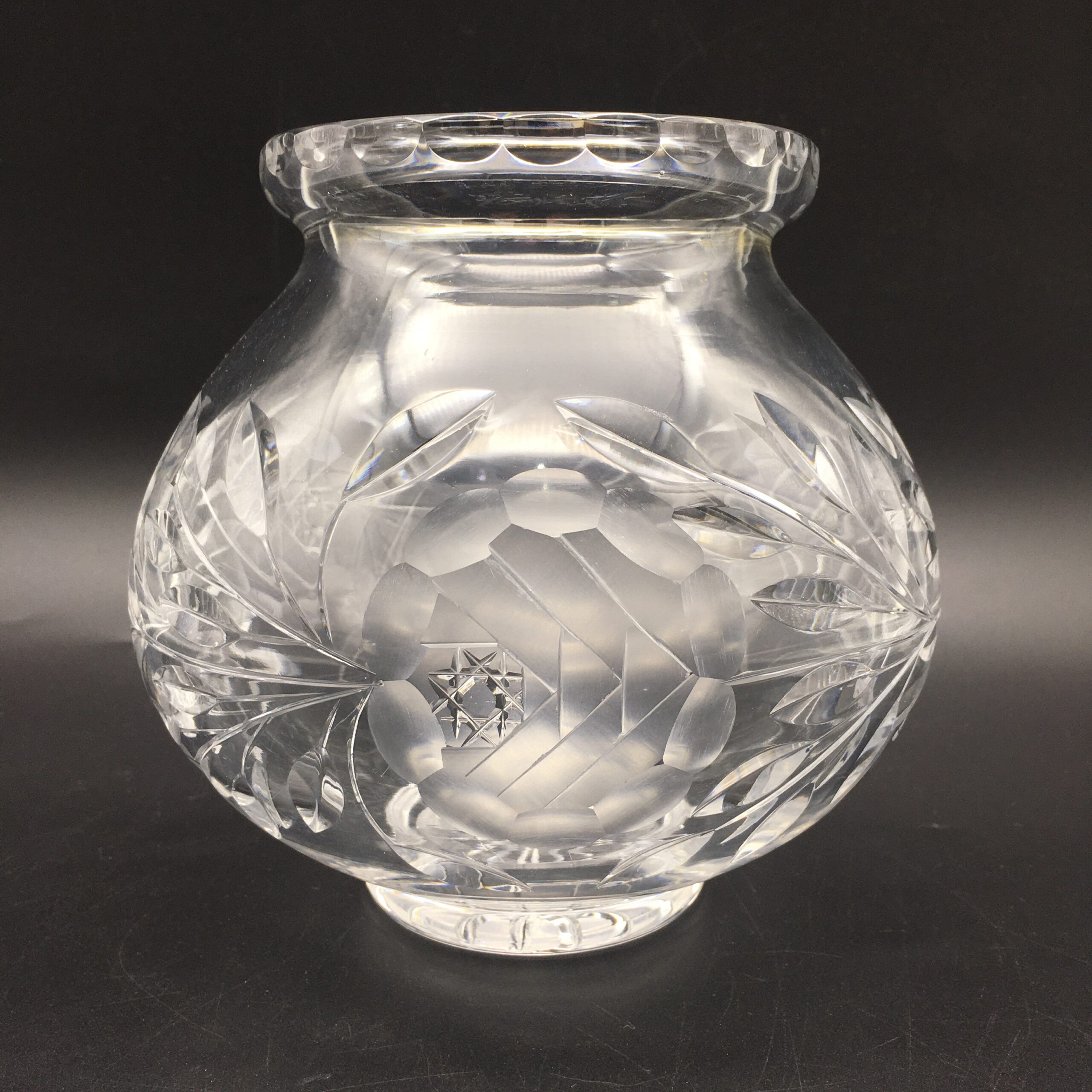 Large Attractive Round Rose-Cut Vase