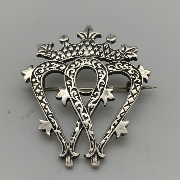 Scottish Silver ‘Luckenbooth – Iona’ Brooch (John Hart)