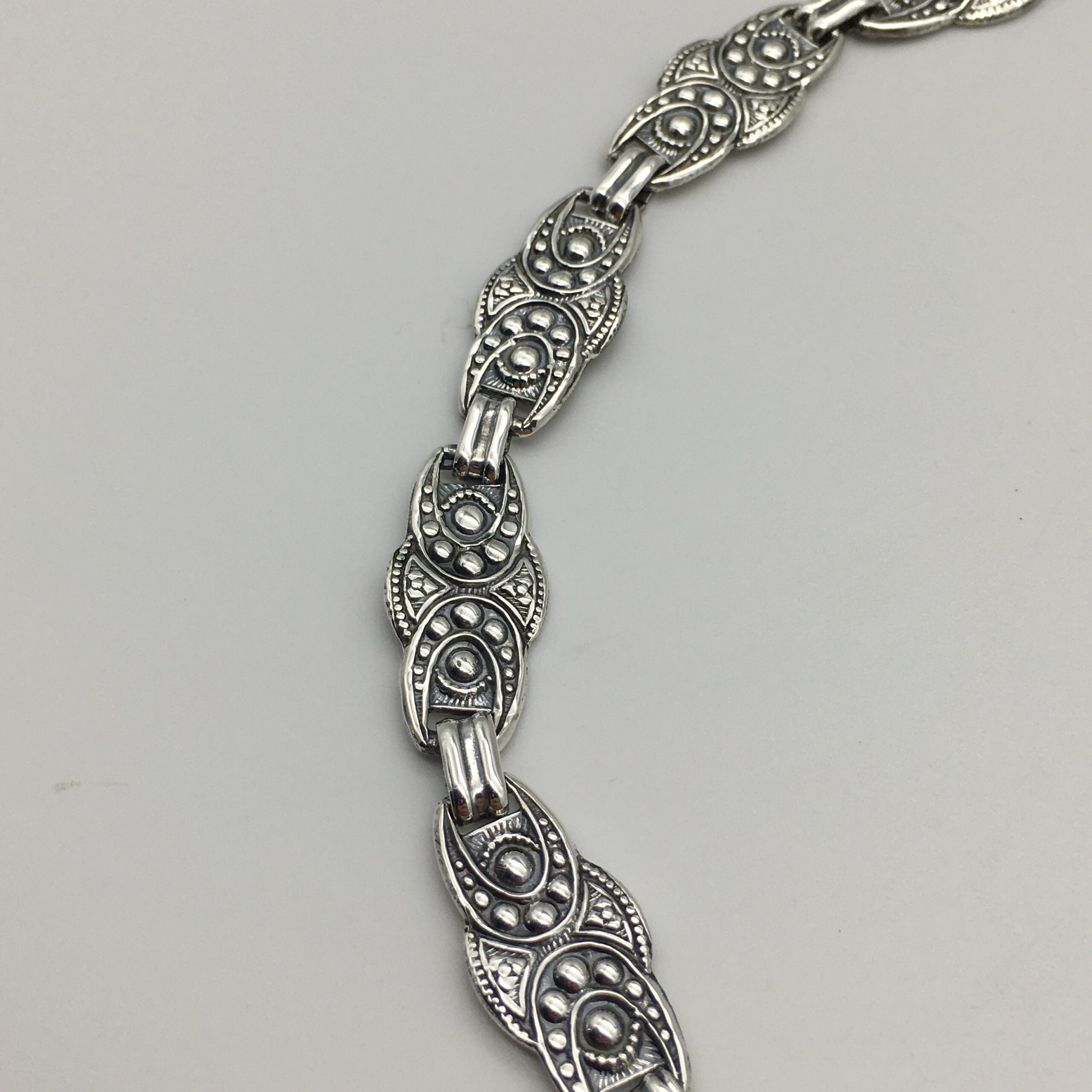 Scarce, Vintage Sterling Silver ‘Mari-Lou’ Necklace - Image 4