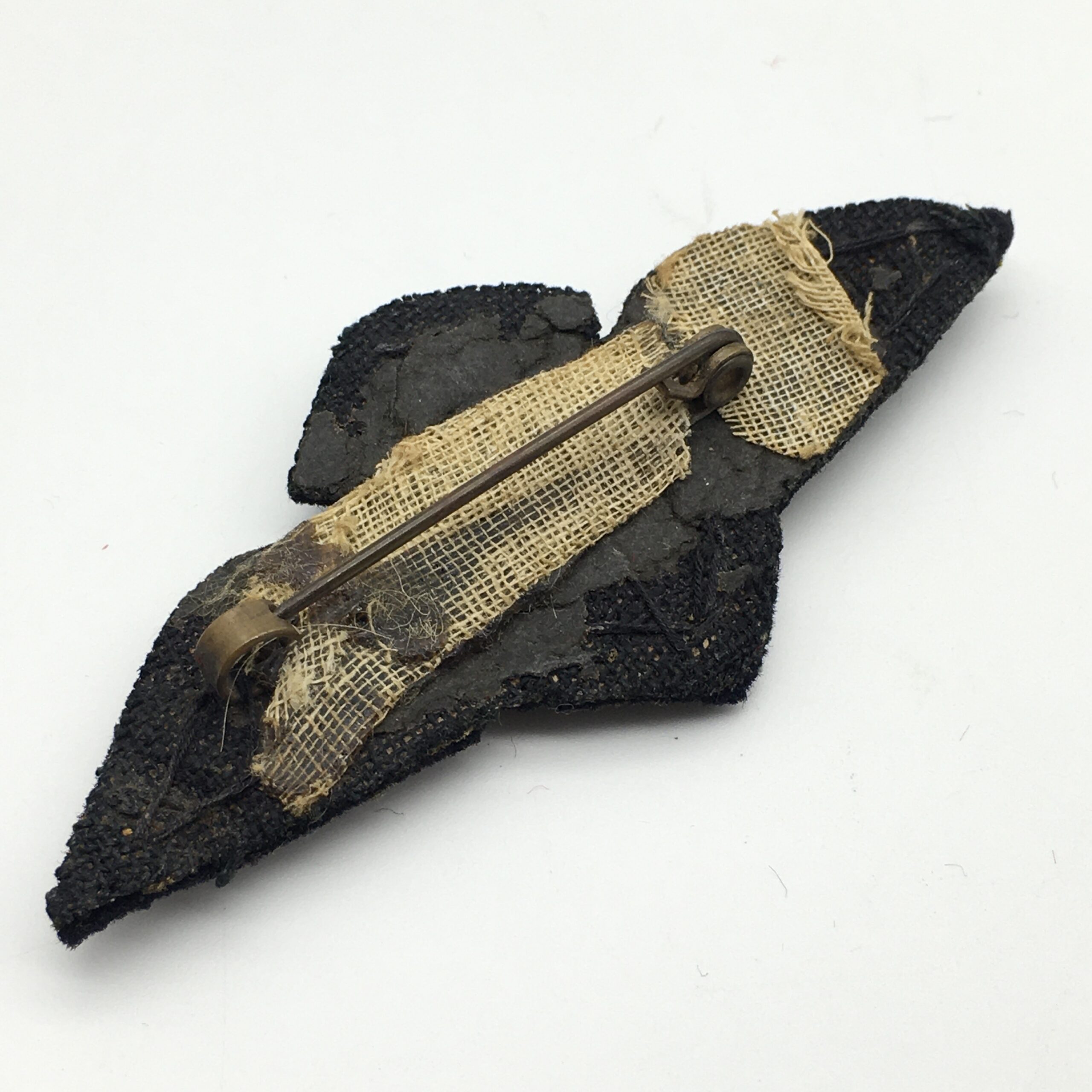 WW2 – Scarce ‘Royal Navy Fleet Air Arm’ Pilots Wings - Image 4