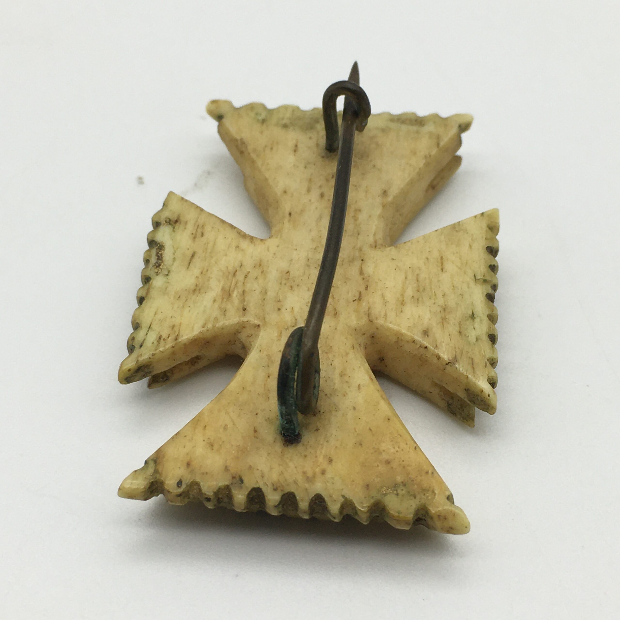 Rare Boer War – P.O.W. (St. Helena) Bone Brooch - Image 5