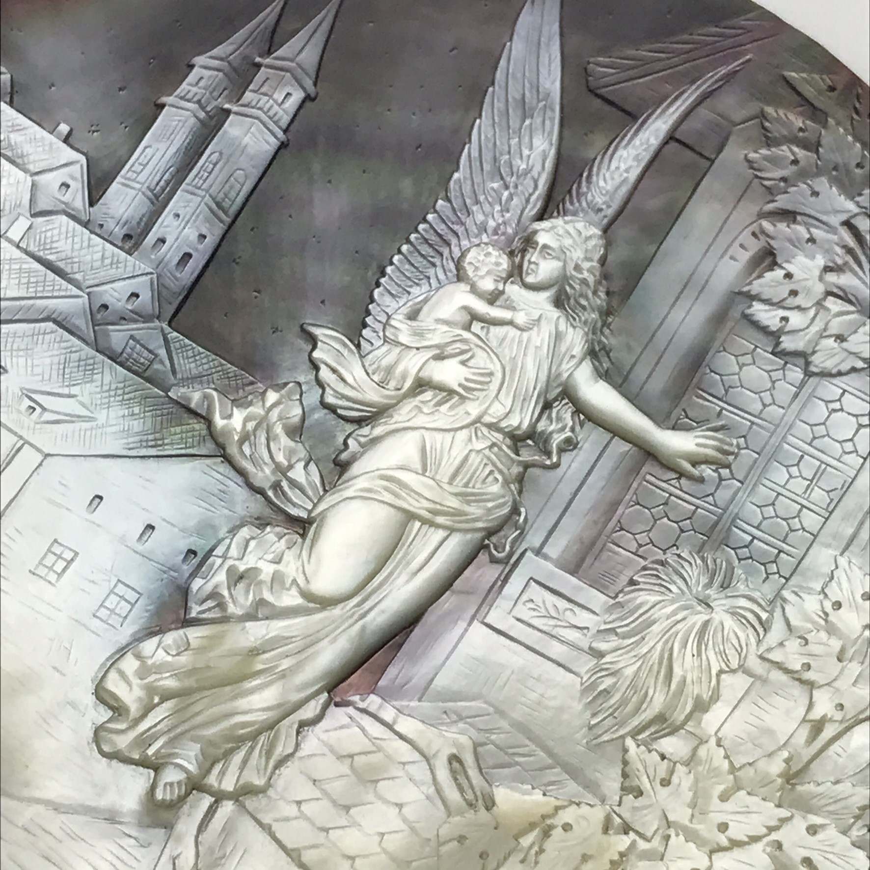 Incredible Antique ‘Carved Pearl Oyster Shell’ (Pinctada) - Image 2