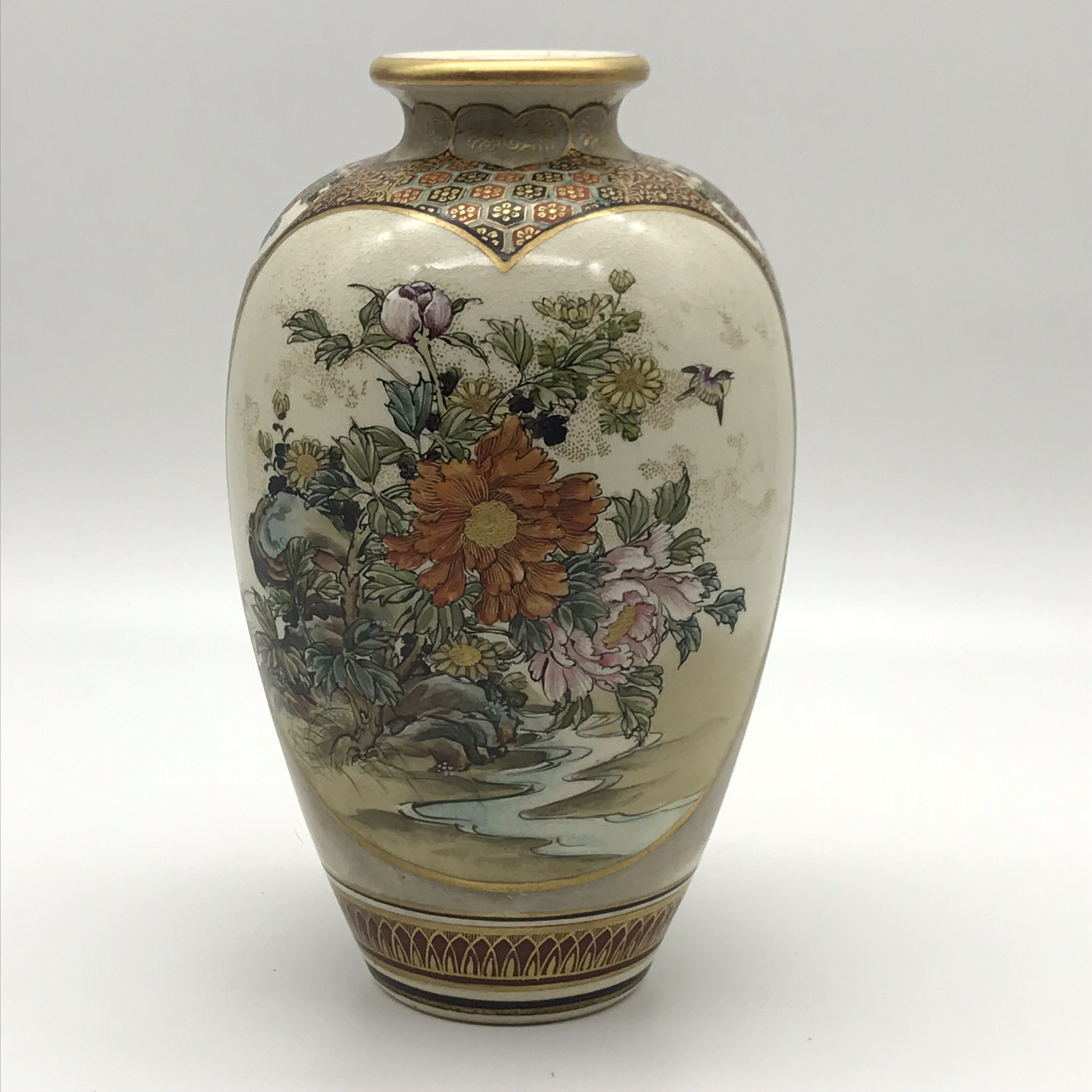 Antique ‘Satsuma’ Pottery Vase (Signed) - Image 6