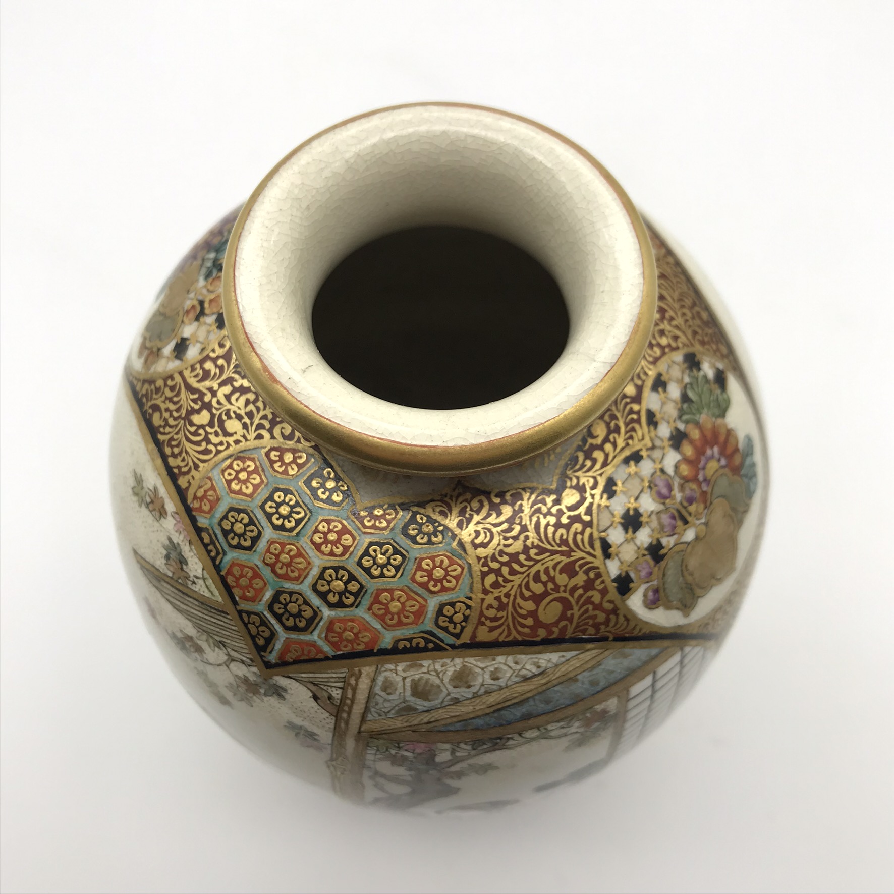 Antique ‘Satsuma’ Pottery Vase (Signed) - Image 12