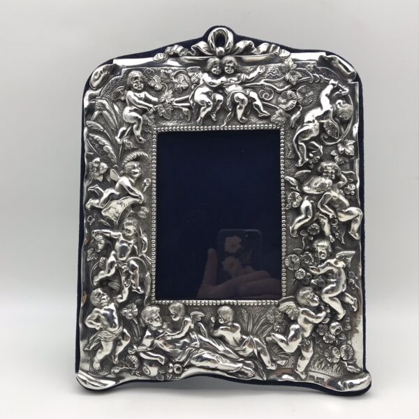 Exquisite Vintage Solid Silver ‘Cherubs’ Photo Frame