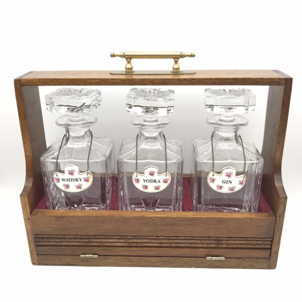 Quality, Vintage Oak Tantalus & Crystal Decanter Set