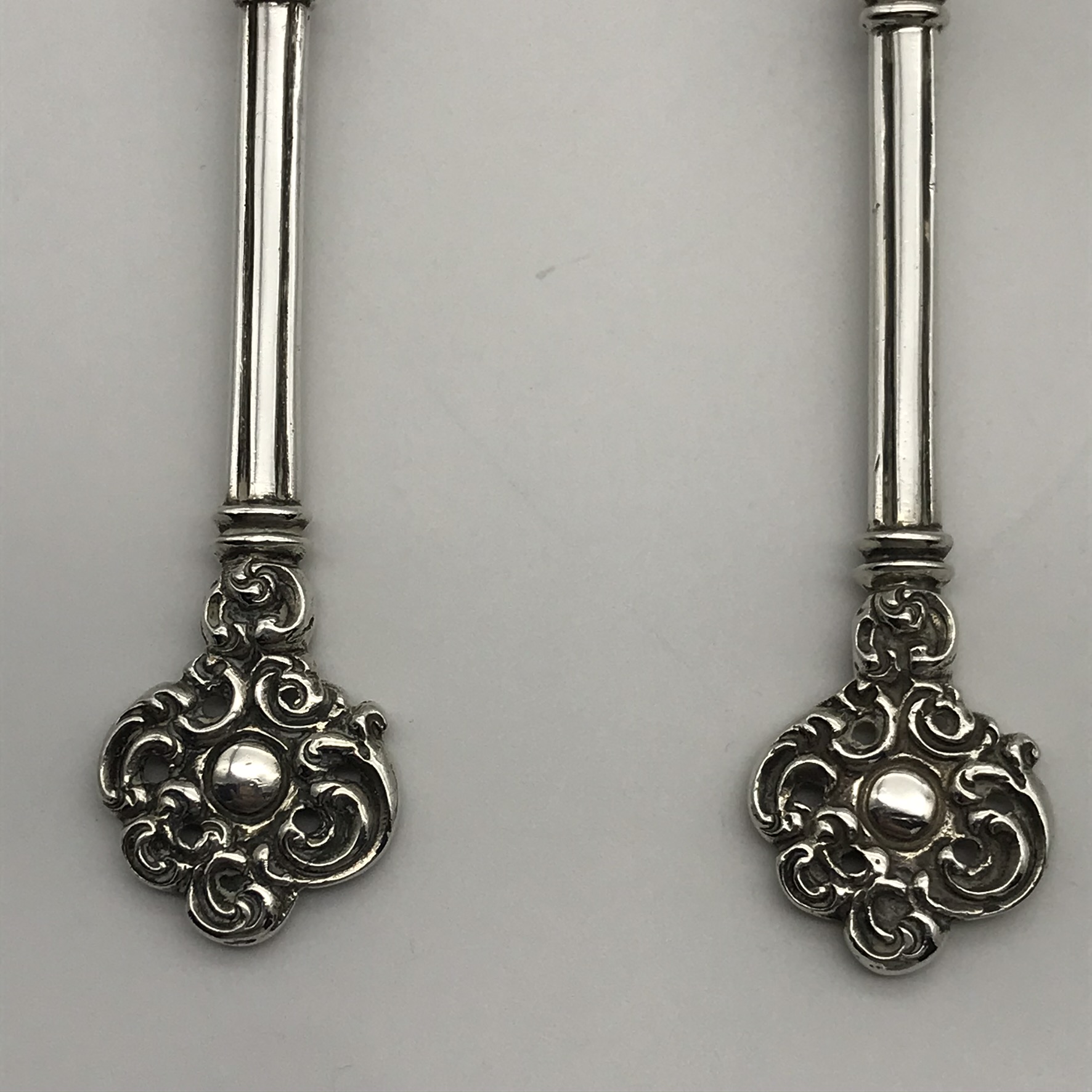 Wonderful Pair of Victorian Silver Dessert or Berry Spoons (1896) - Image 11
