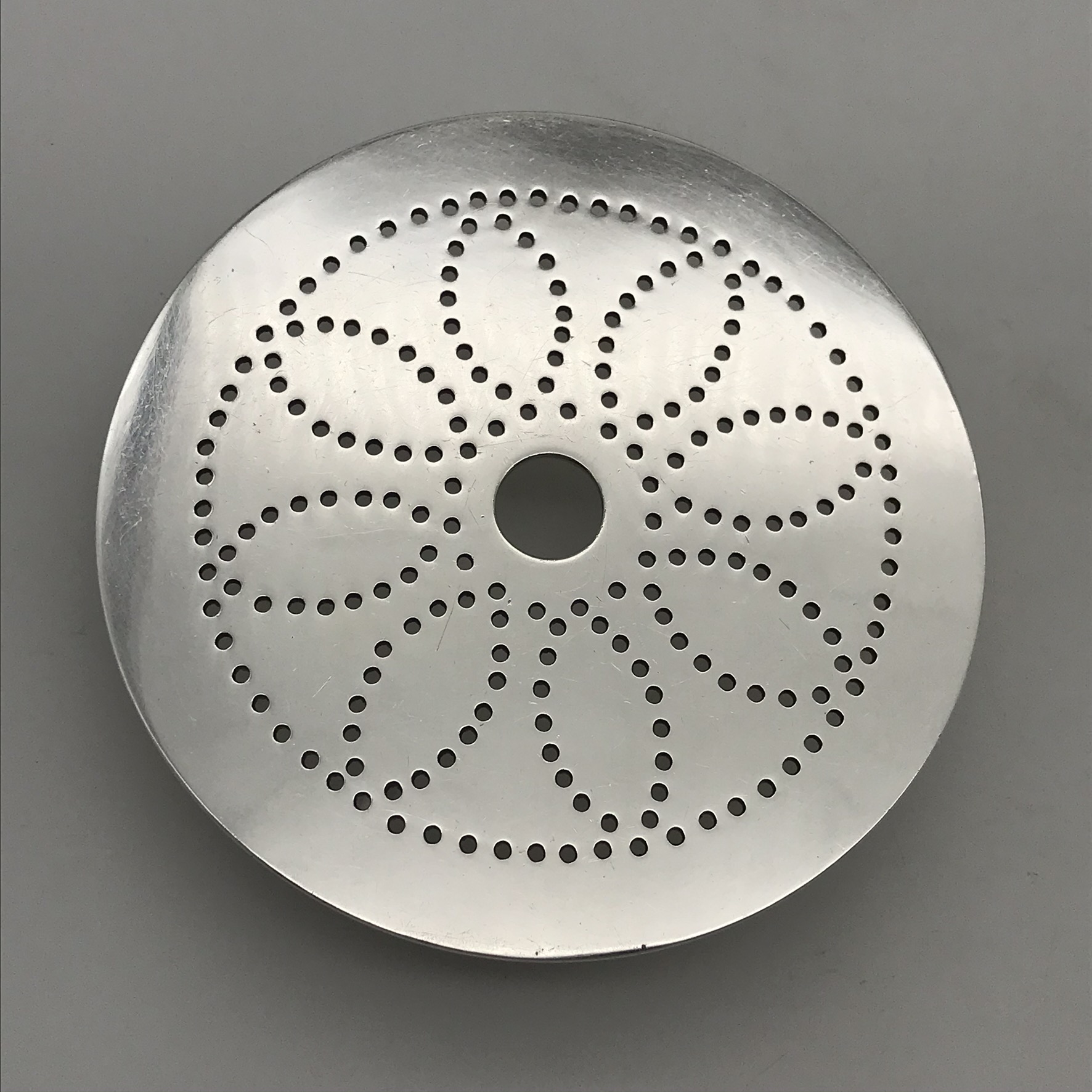 Fine Quality Antique Silver-Plated Ice Bucket (Daniel & Arter) - Image 8