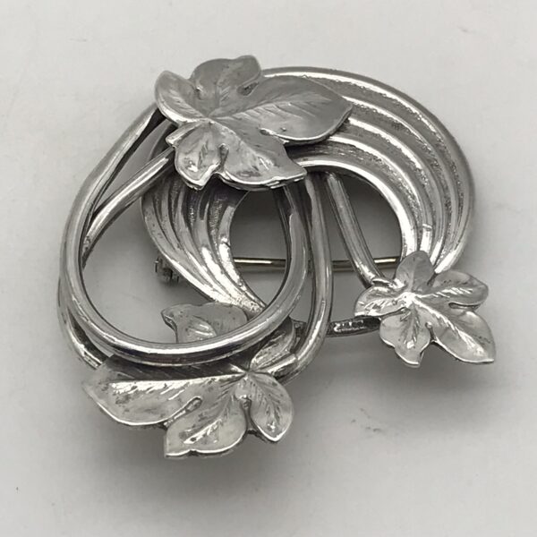 Vintage Sterling Silver ‘Mari-Lou’ Brooch