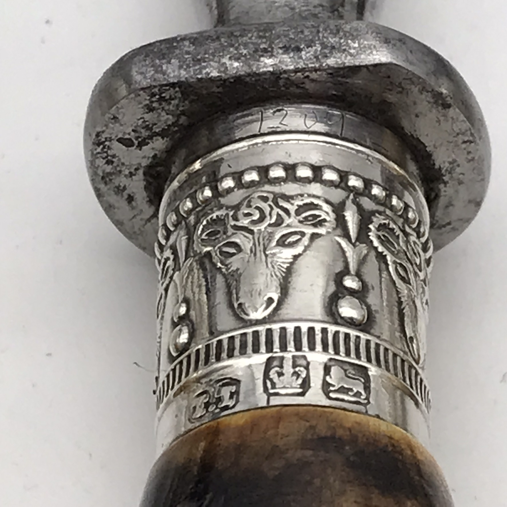 Wonderful Antique Oak Cased Silver & Horn Carving Set (Military Issue) - Image 5