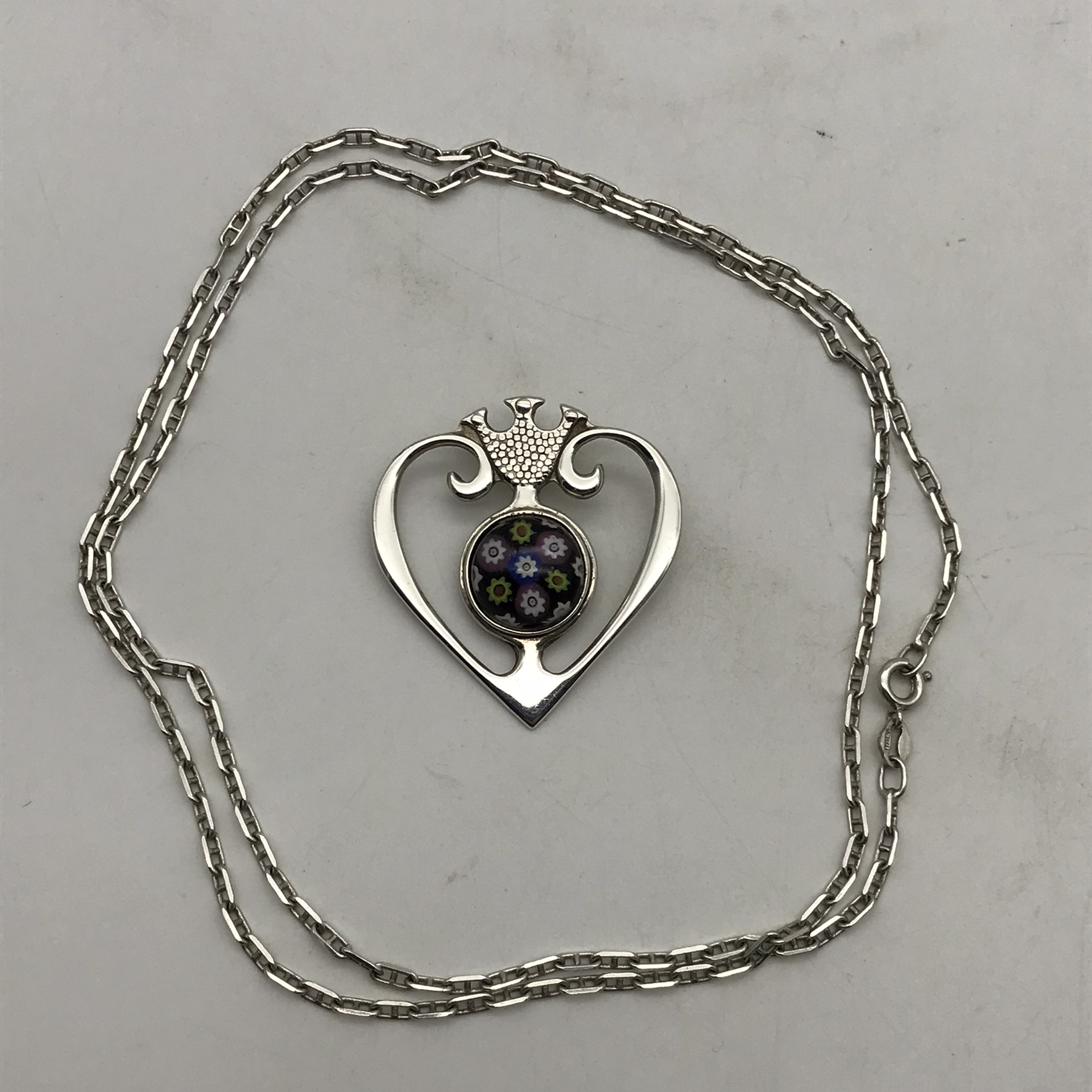 Vintage Scottish Silver ‘Luckenbooth’ Pendant & Chain - Image 3