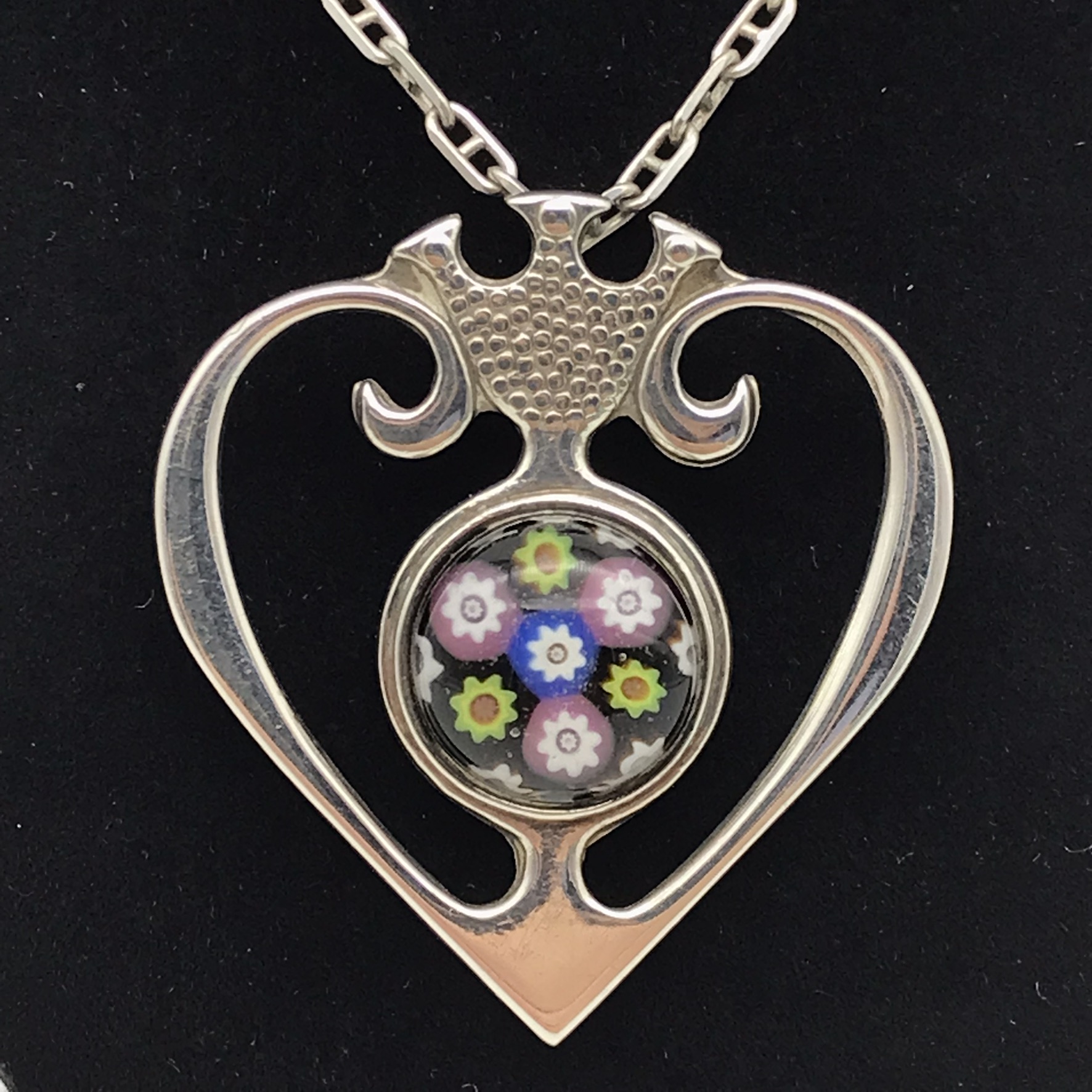 Vintage Scottish Silver ‘Luckenbooth’ Pendant & Chain - Image 2