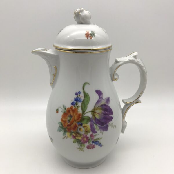Early German ‘Furstenberg’ Porcelain Coffee Pot