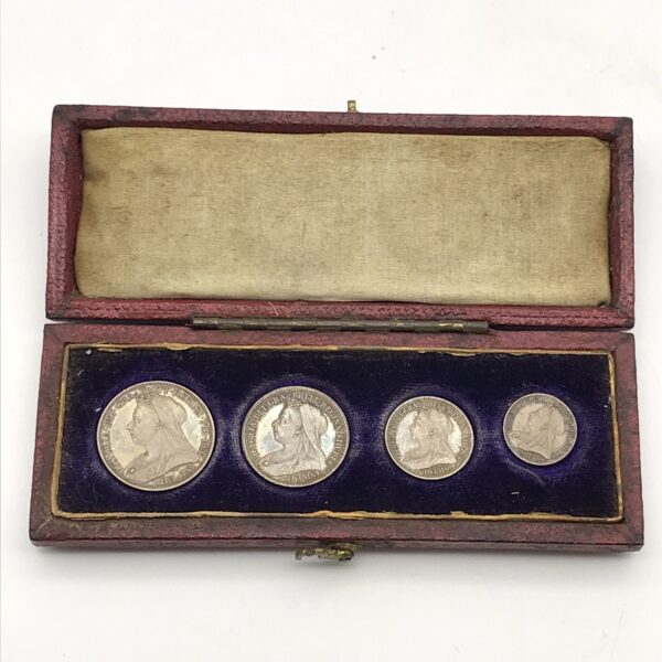 UK – Rare ‘1899 Maundy Coins’ Boxed Set (UNC)