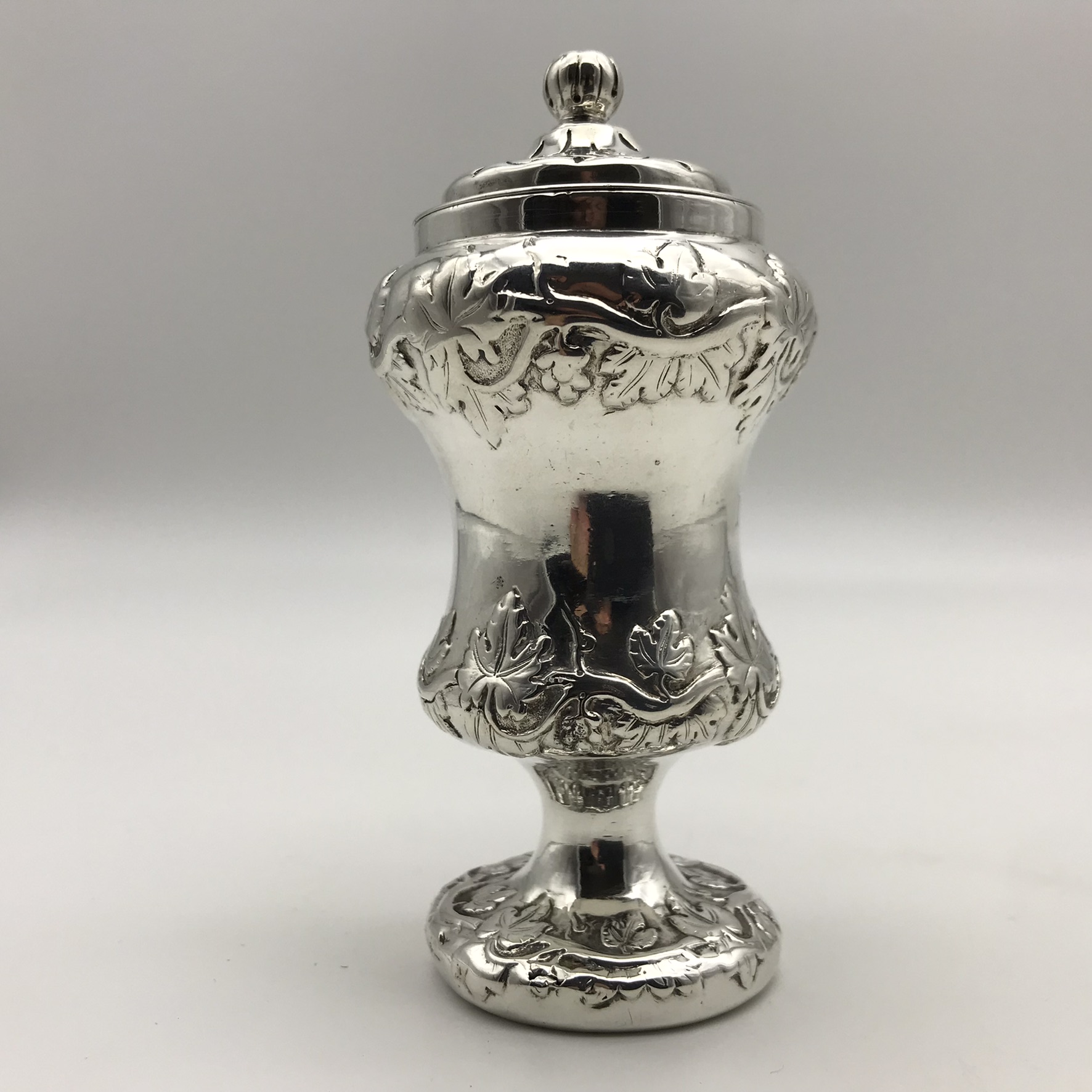 Antique Colonial Indian Silver Pepperette (Hamilton & Co.) (C.1840)