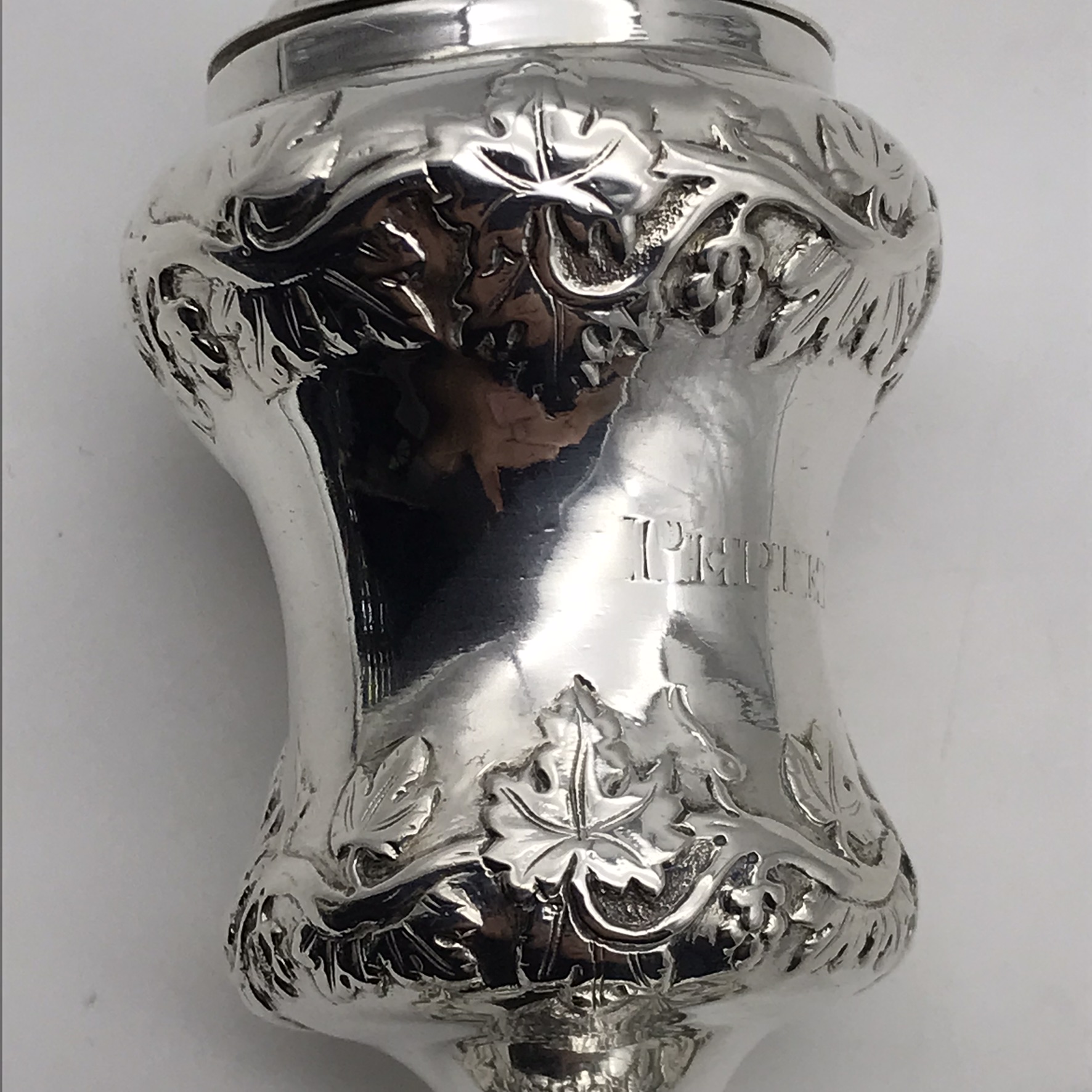 Antique Colonial Indian Silver Pepperette (Hamilton & Co.) (C.1840) - Image 4