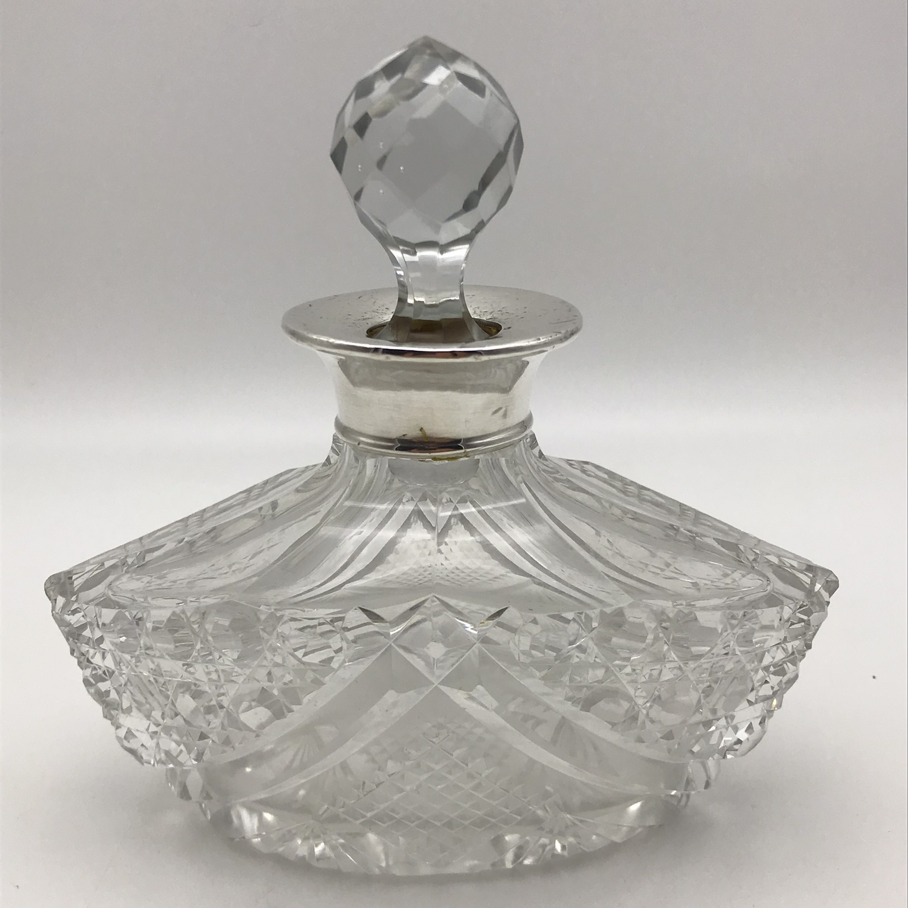 Early Elegant Silver & Crystal Scent Bottle (1929)