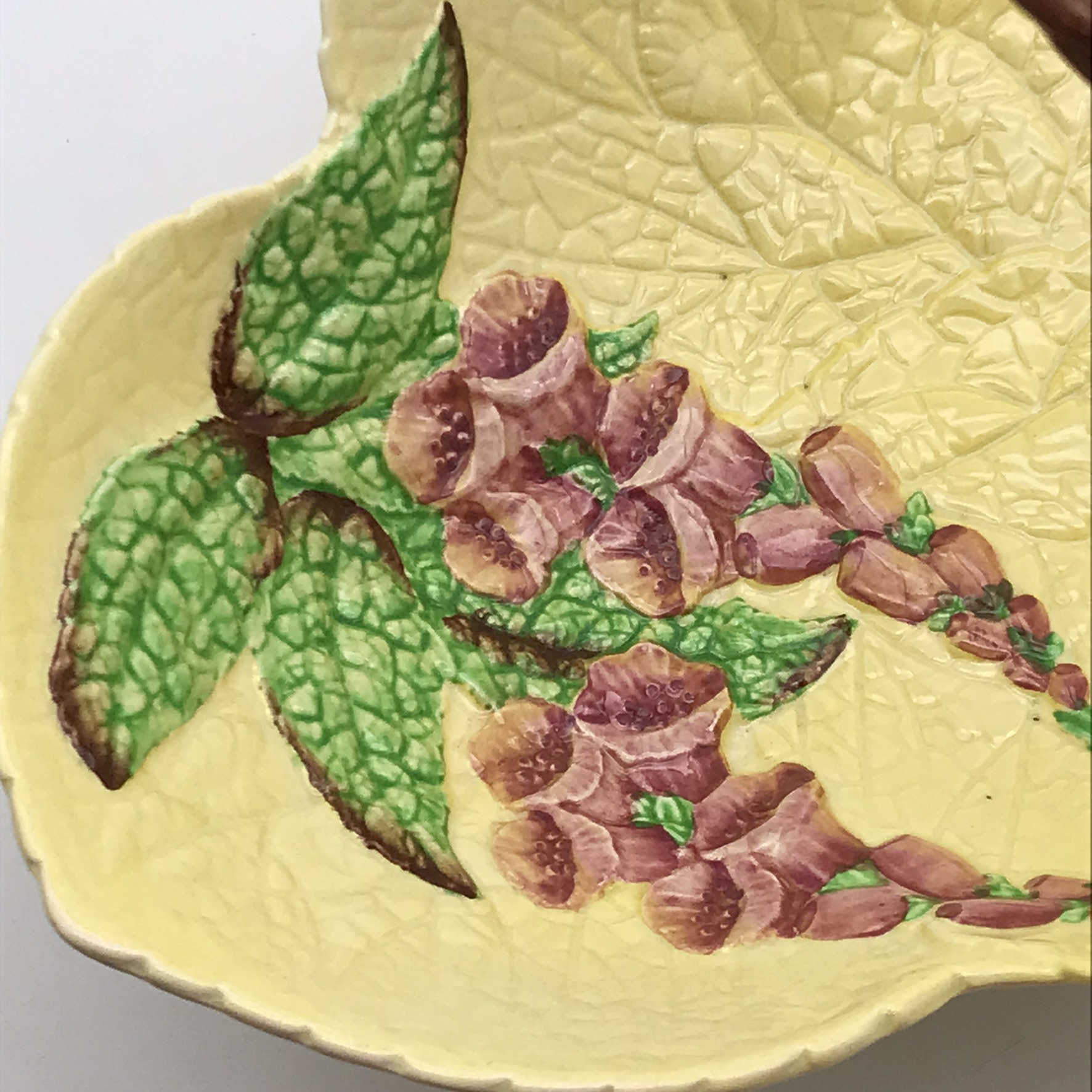 Early Large ‘Carlton Ware’ Basket/Bowl (Foxglove) - Image 3