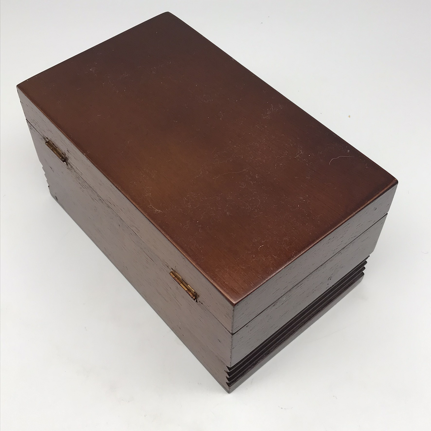 Pair ‘Somerset’ Crystal Whisky Glasses (Wooden Cased) - Image 8