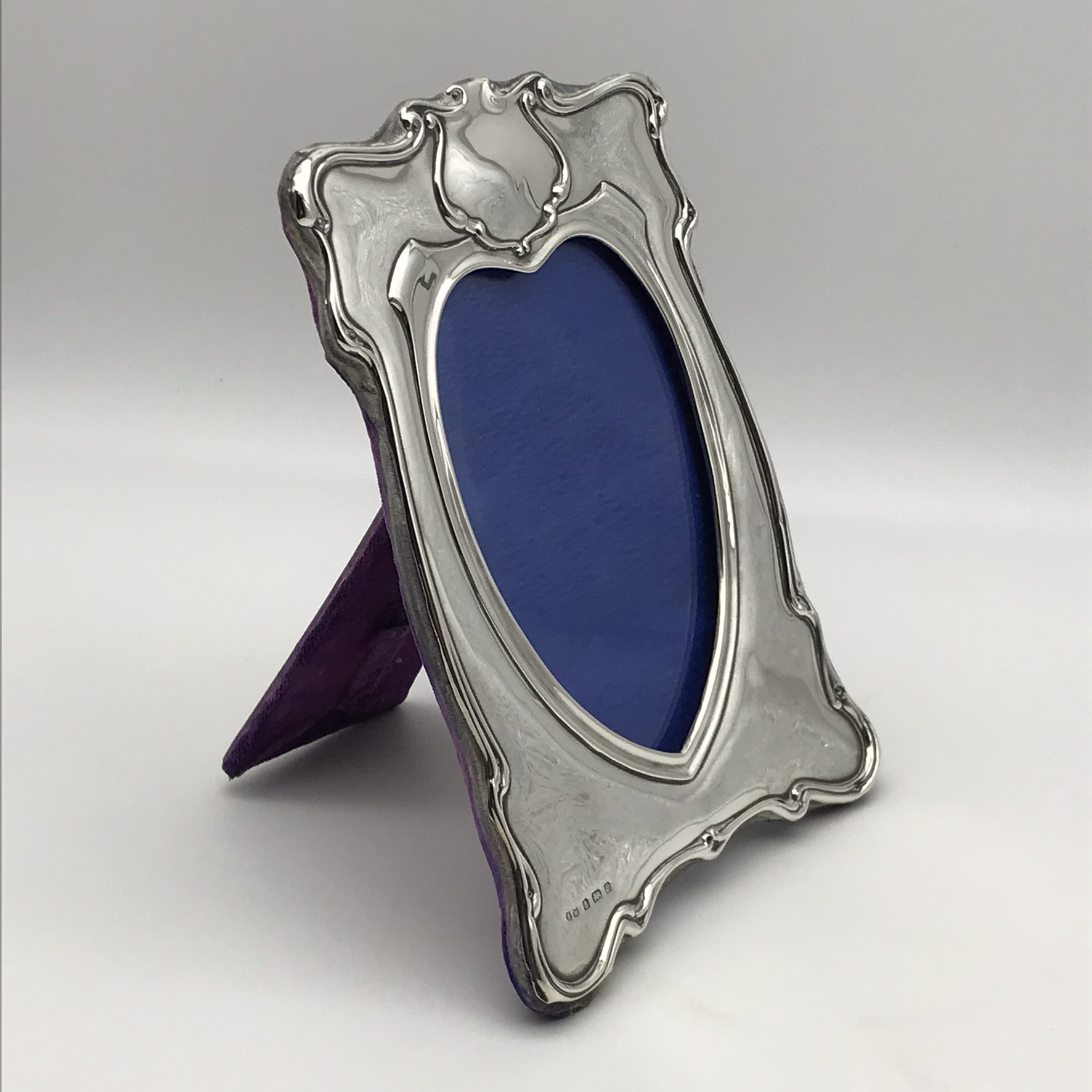 Antique Sterling Silver ‘Art Nouveau’ Photo Frame (1904)