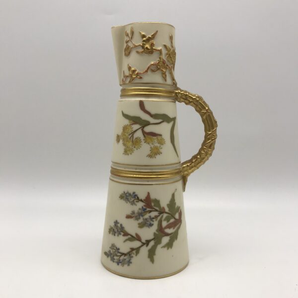 Fine Victorian ‘Royal Worcester’ Blush Ivory Jug (1890)