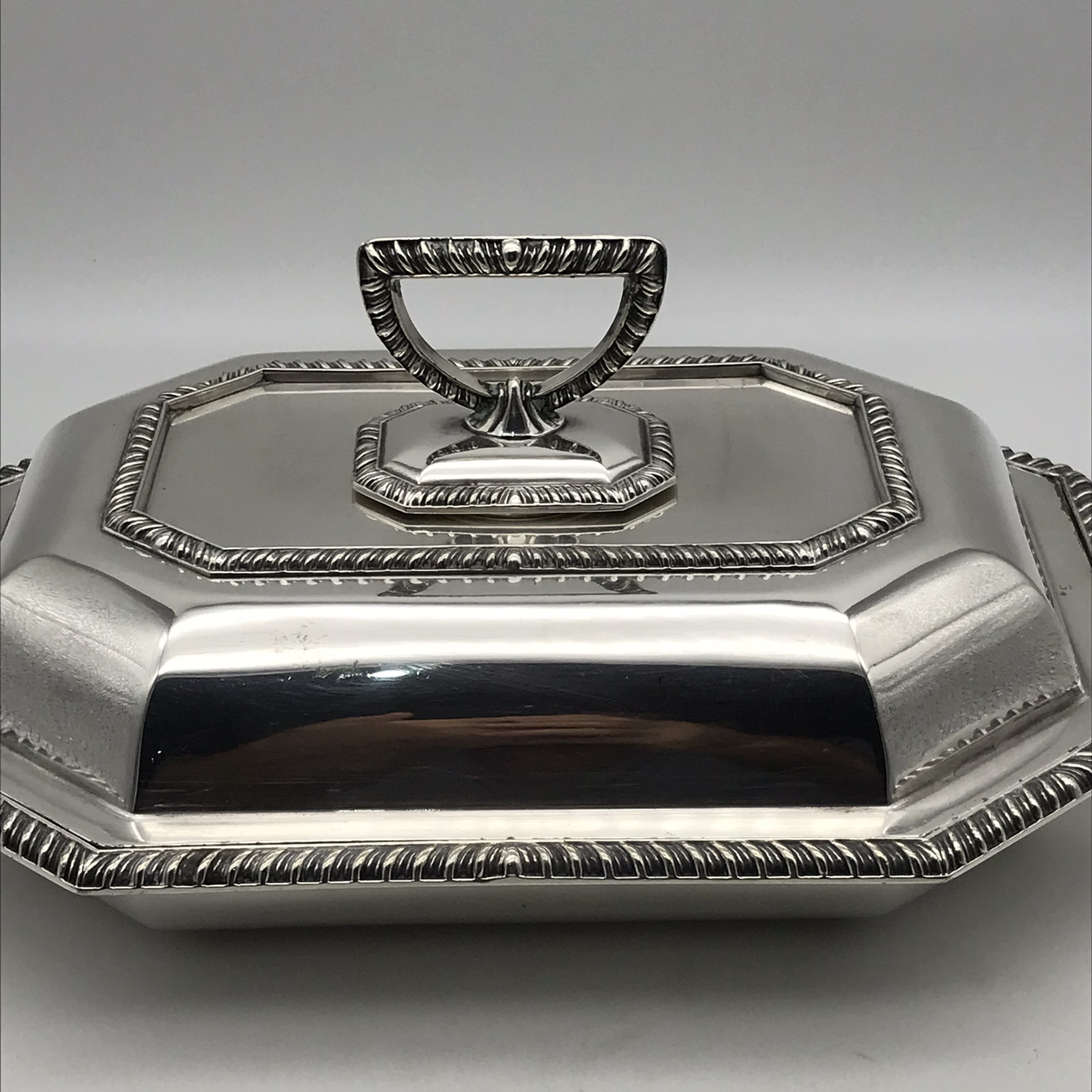 Quality Art Deco ‘Mappin & Webb’ Entre Dish & Cover - Image 3