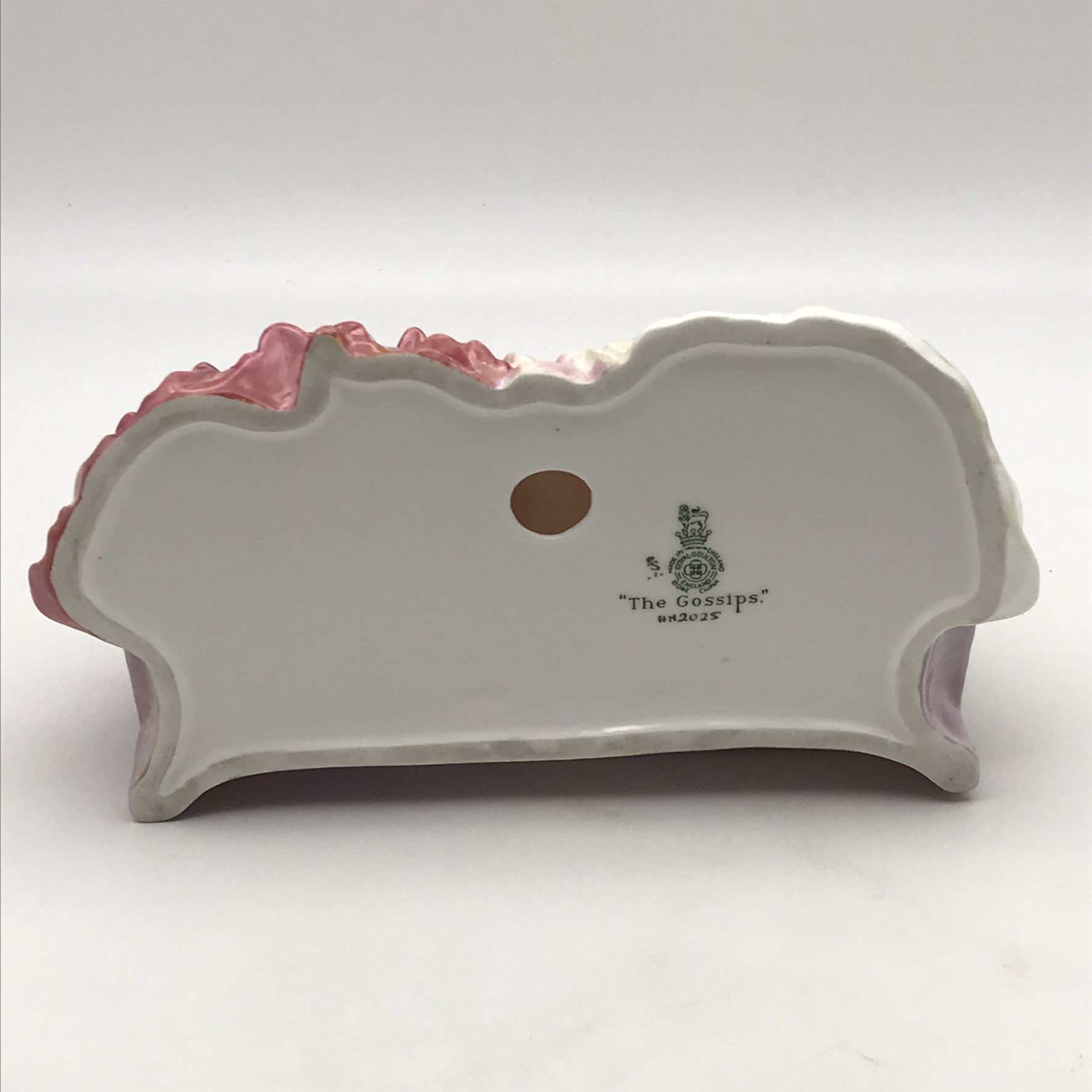 Lovely Royal Doulton 'The Gossips’ Figurine - Image 8
