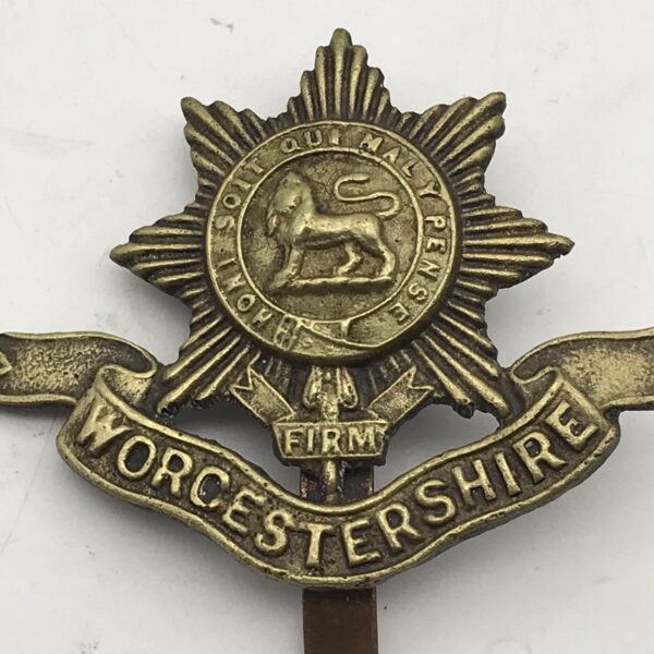 British – ‘Worcestershire Regiment’ Cap Badge (1898 - 1923)