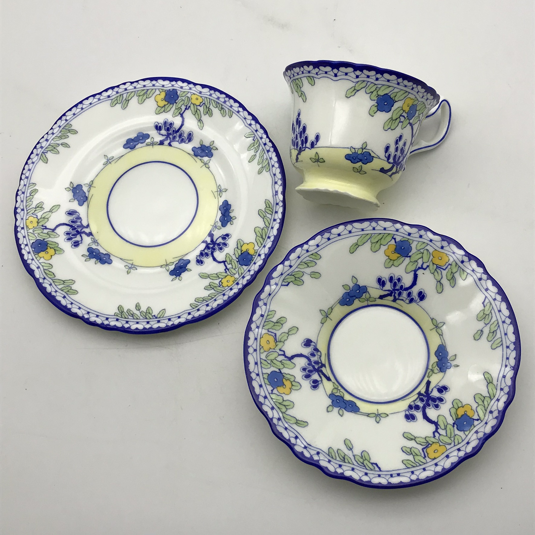Superb Royal Doulton ‘Art Deco’ Trio (Blue Tree) - Image 7