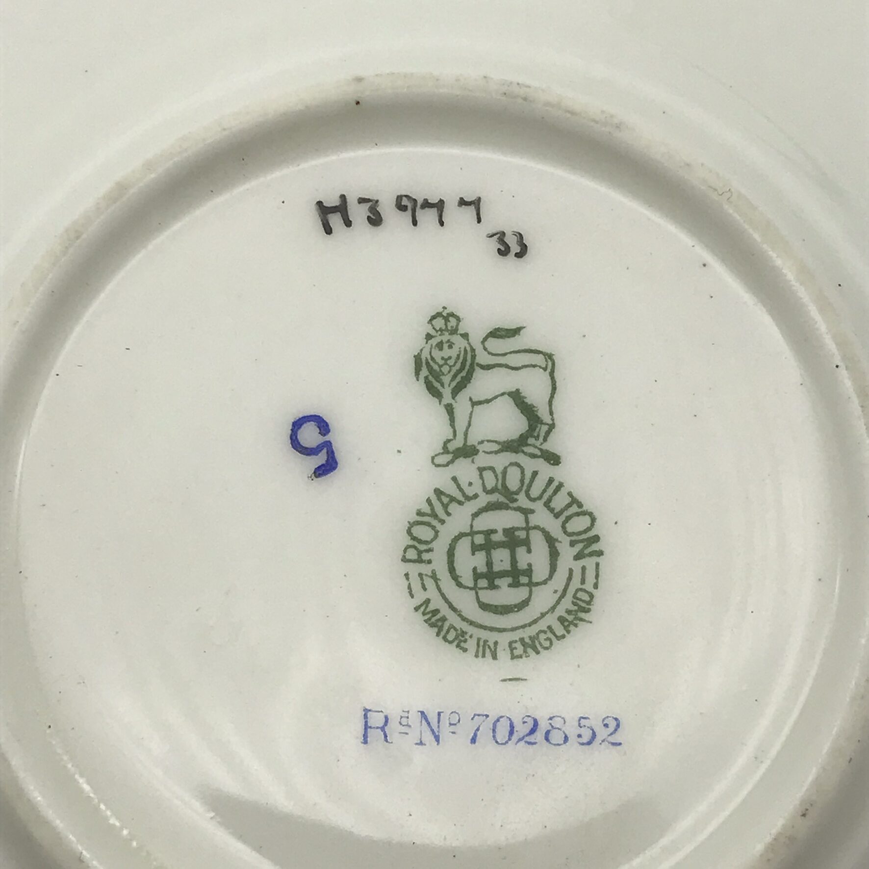 Superb Royal Doulton ‘Art Deco’ Trio (Blue Tree) - Image 11