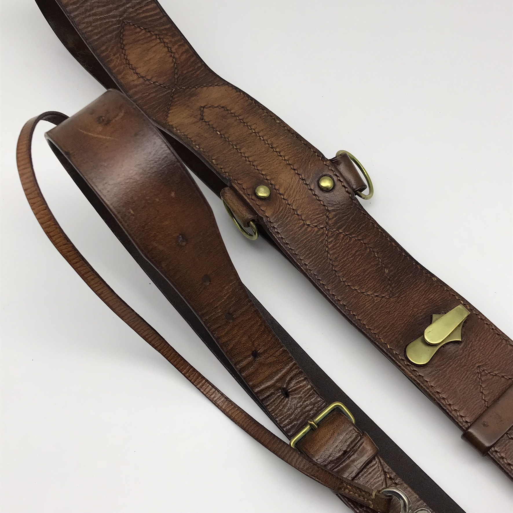 WW1 British Officers Leather Sam Browne Belt, Cross-Strap & Whistle - Image 7