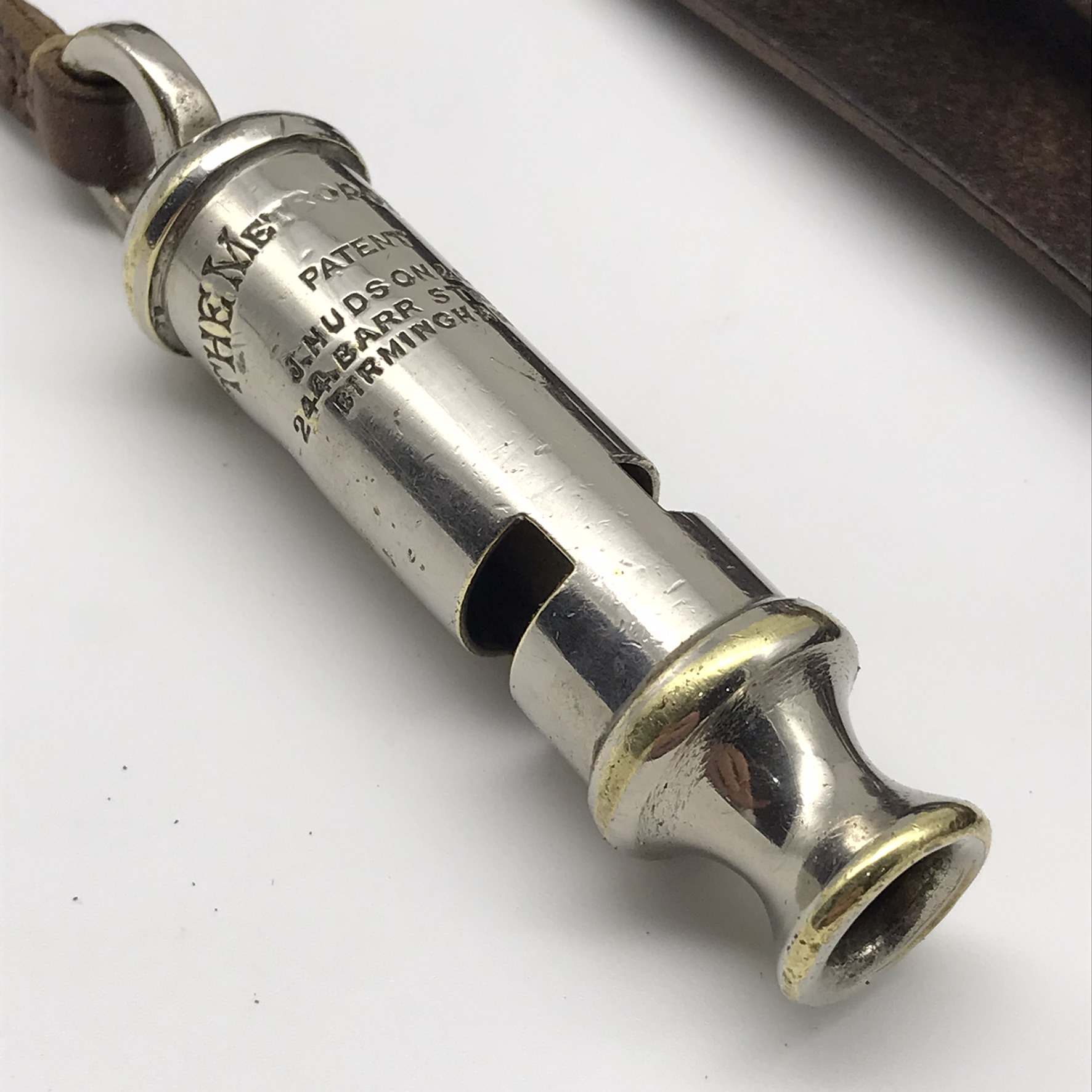 WW1 British Officers Leather Sam Browne Belt, Cross-Strap & Whistle - Image 5