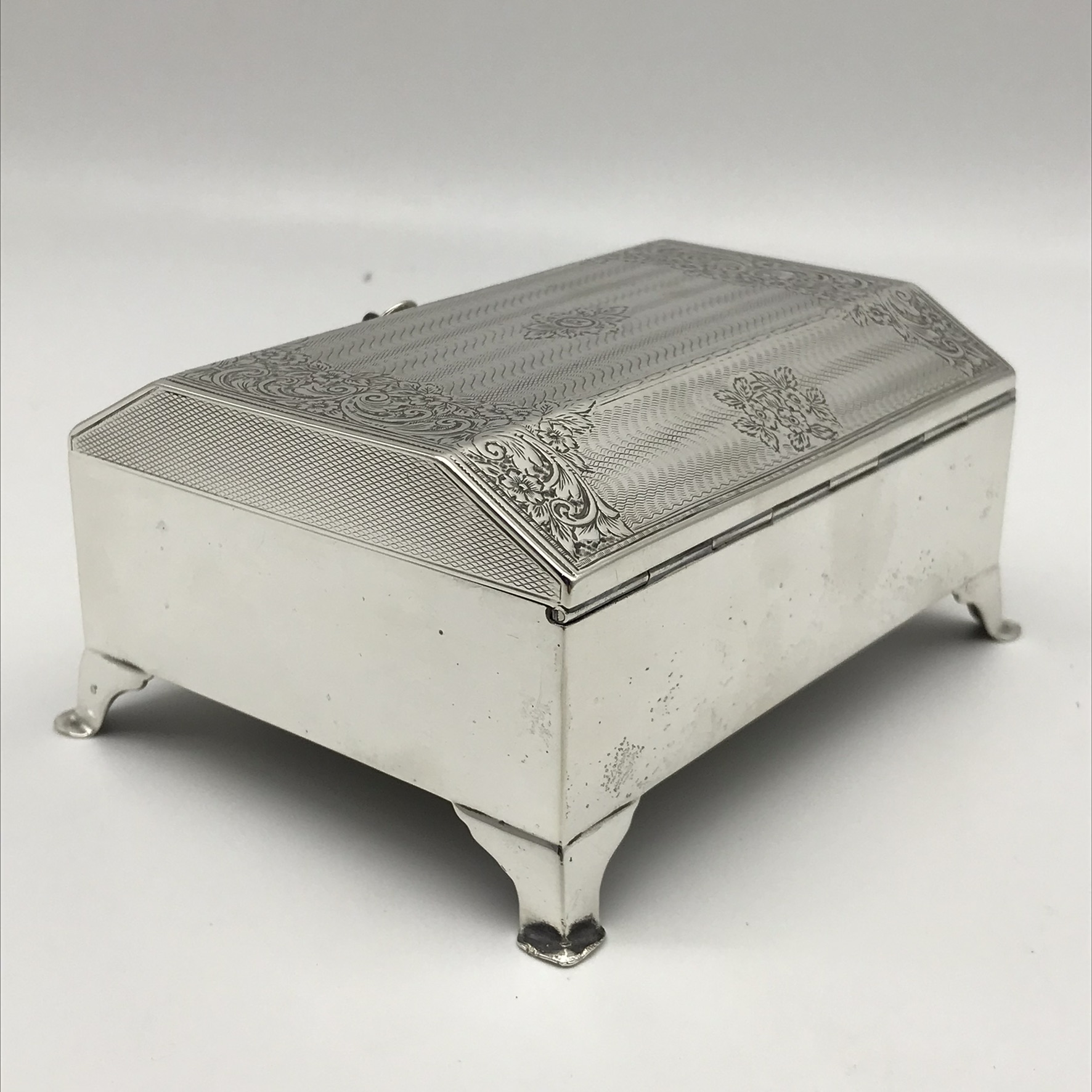 Fabulous Antique Silver Box (1902) - Image 10
