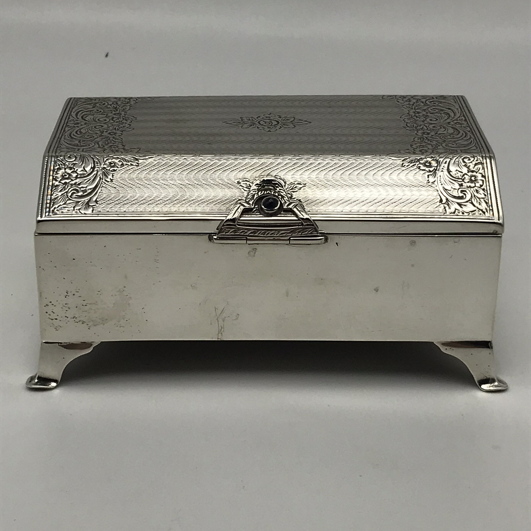 Fabulous Antique Silver Box (1902) - Image 2