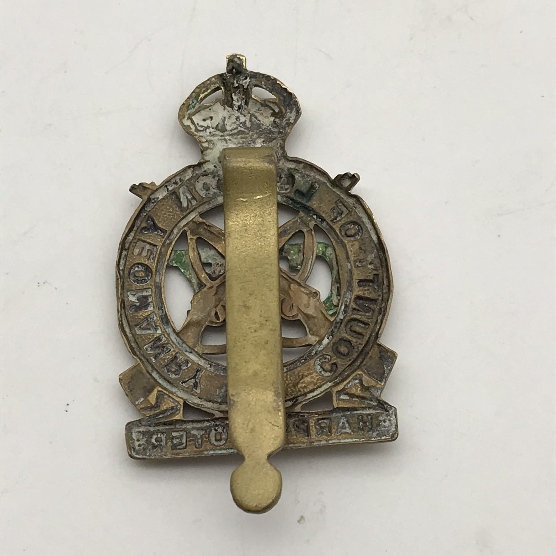 British – Scarce ‘County of London Yeomanry’ (Sharpshooters) Cap Badge - Image 2
