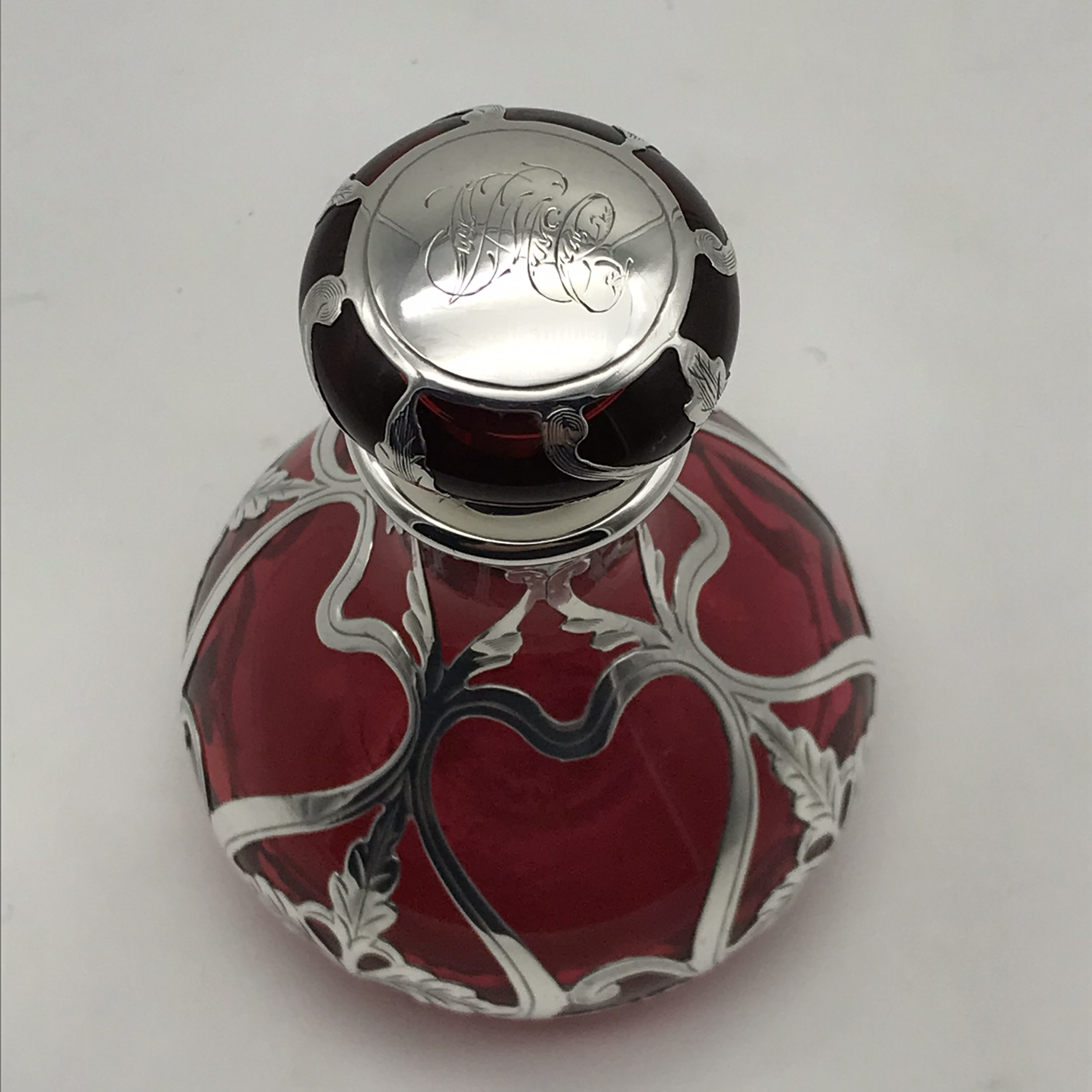 Art Nouveau ‘Cranberry Glass & Gorham Silver’ Perfume Bottle - Image 6