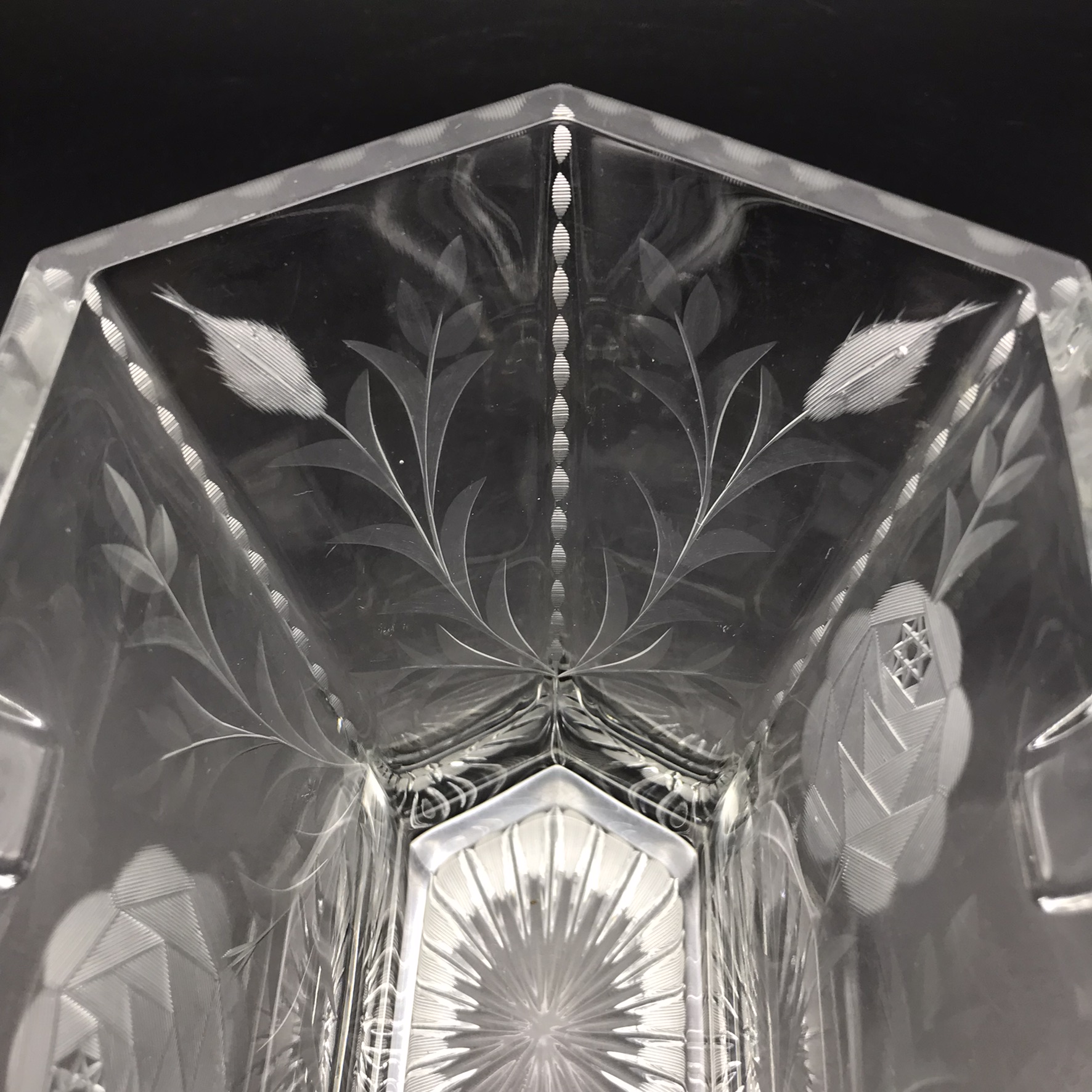 Antique Rose-Cut ‘Heisey Glass’ Bridal Basket - Image 5