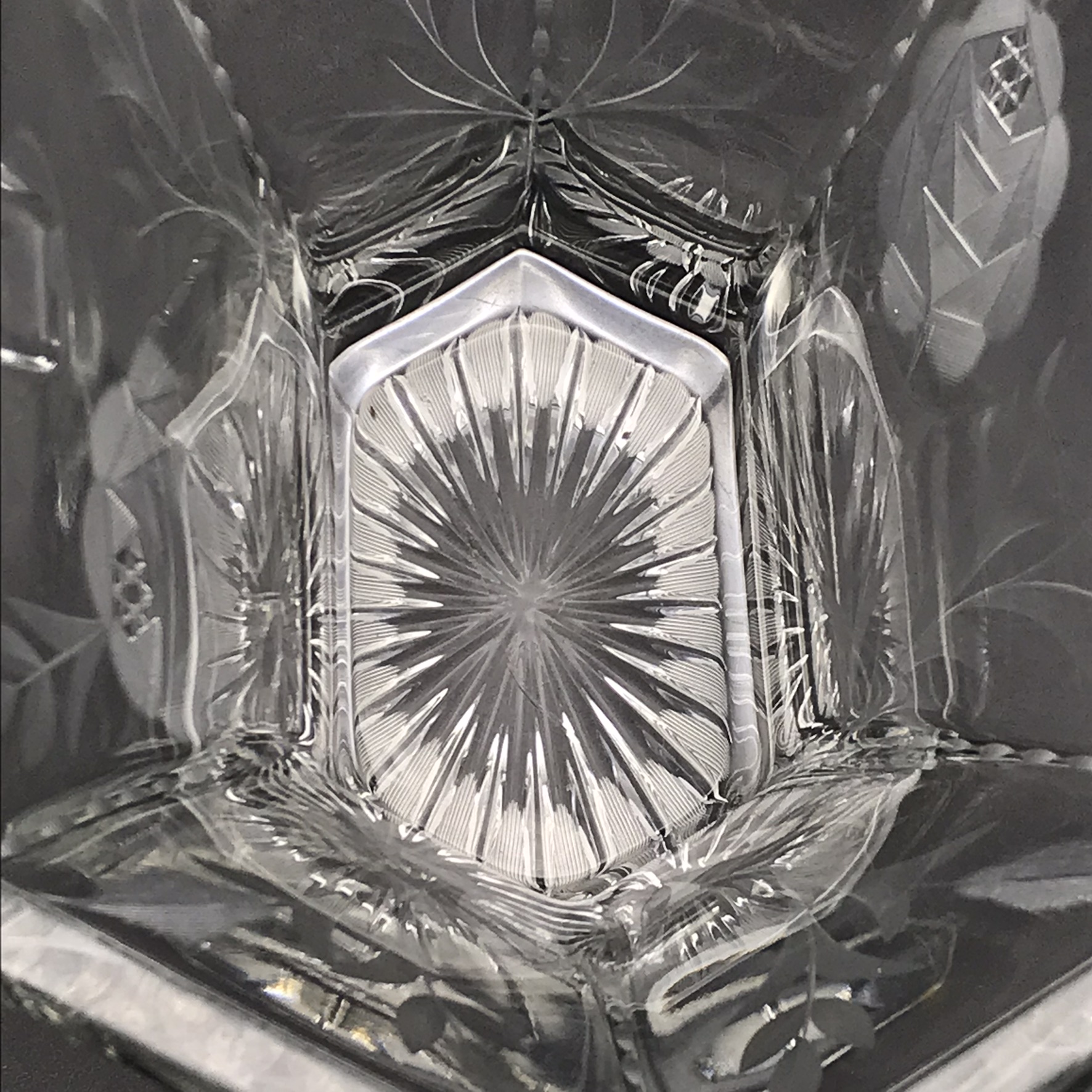 Antique Rose-Cut ‘Heisey Glass’ Bridal Basket - Image 9