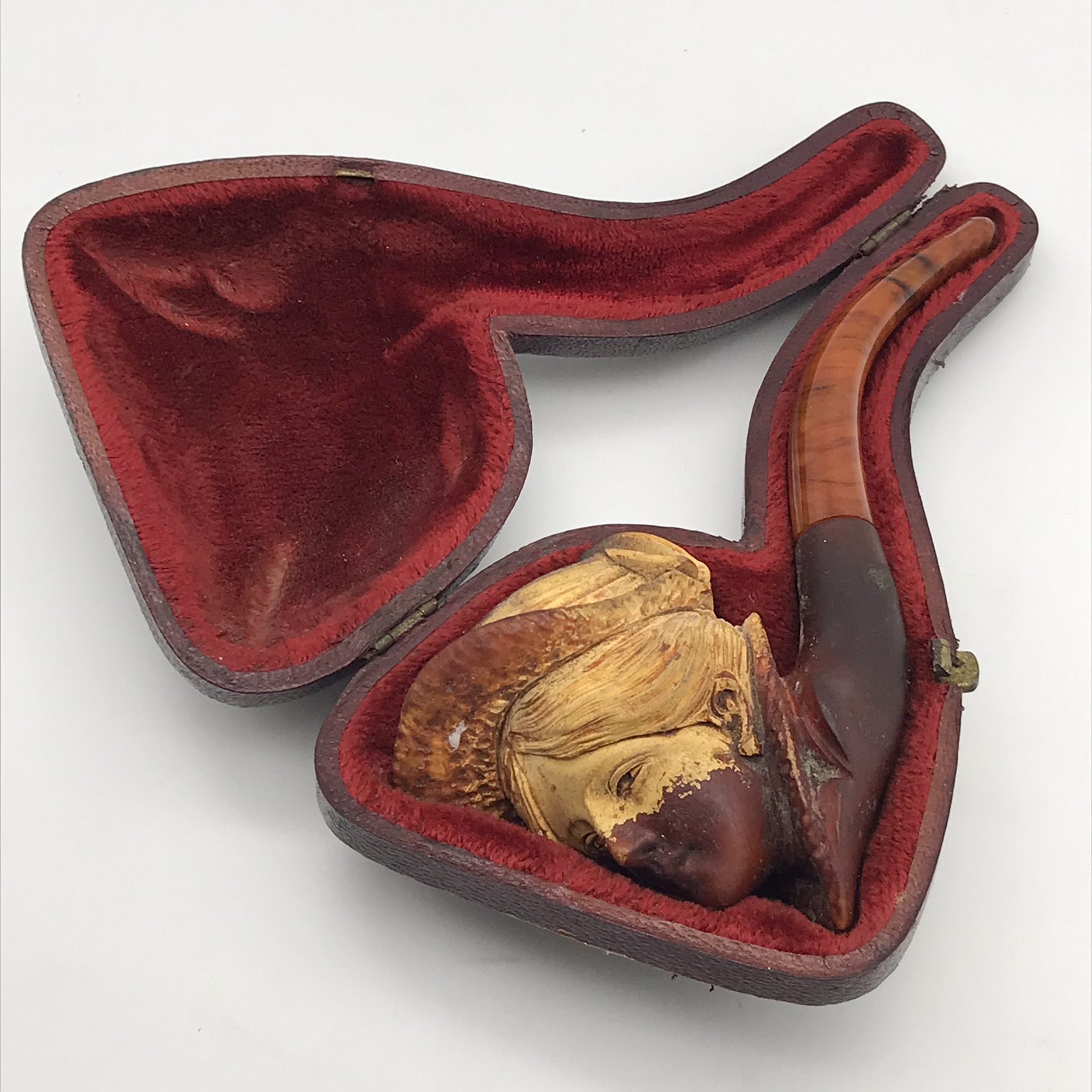 Carved Cased Victorian Meerschaum & Amber Pipe